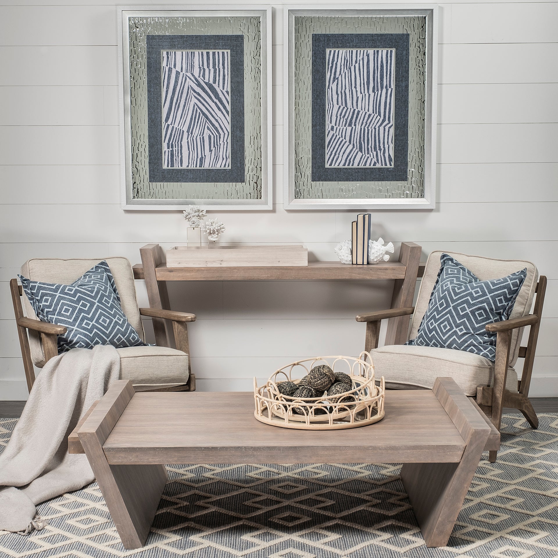Leona Tray Set of 2