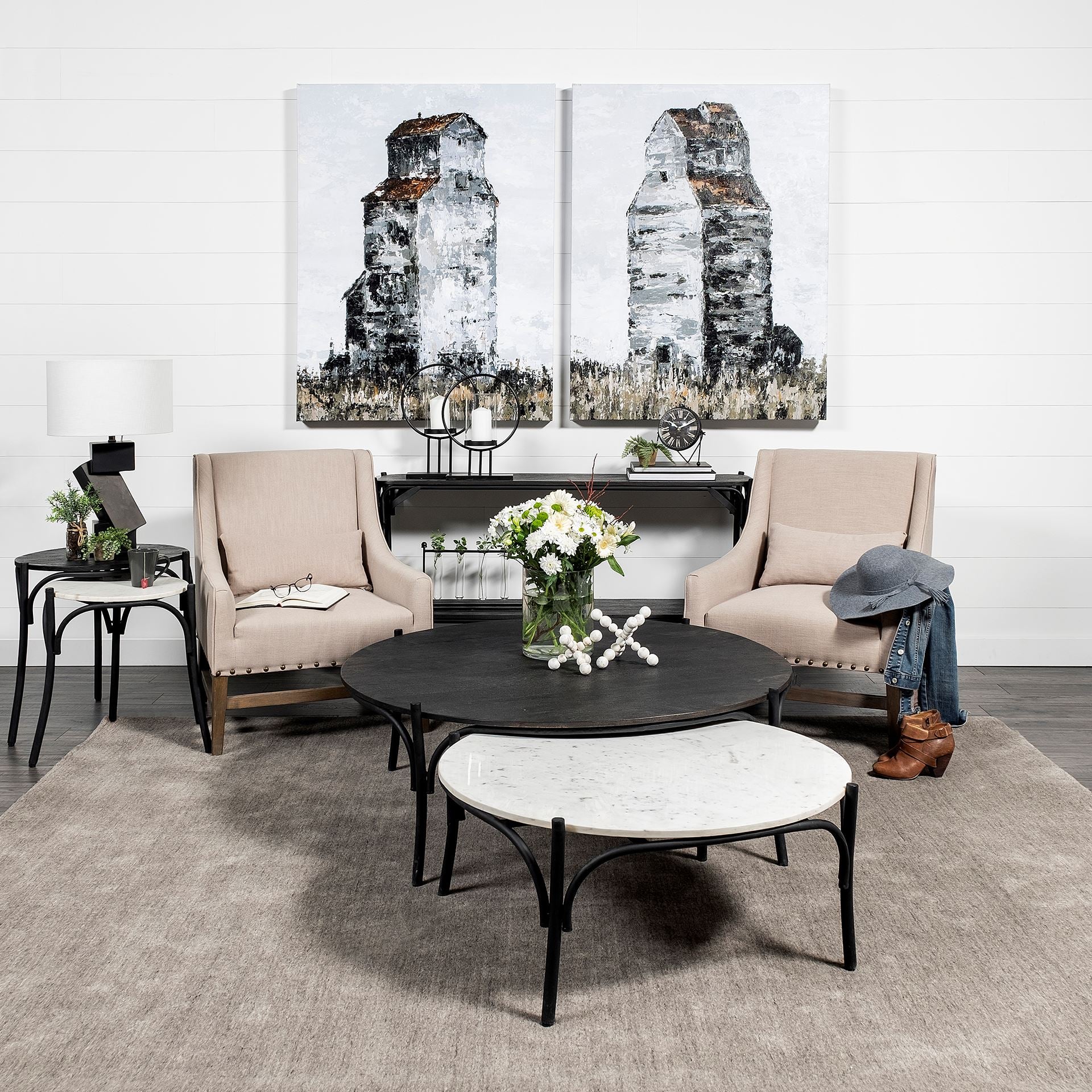 Carollan Off-White Object