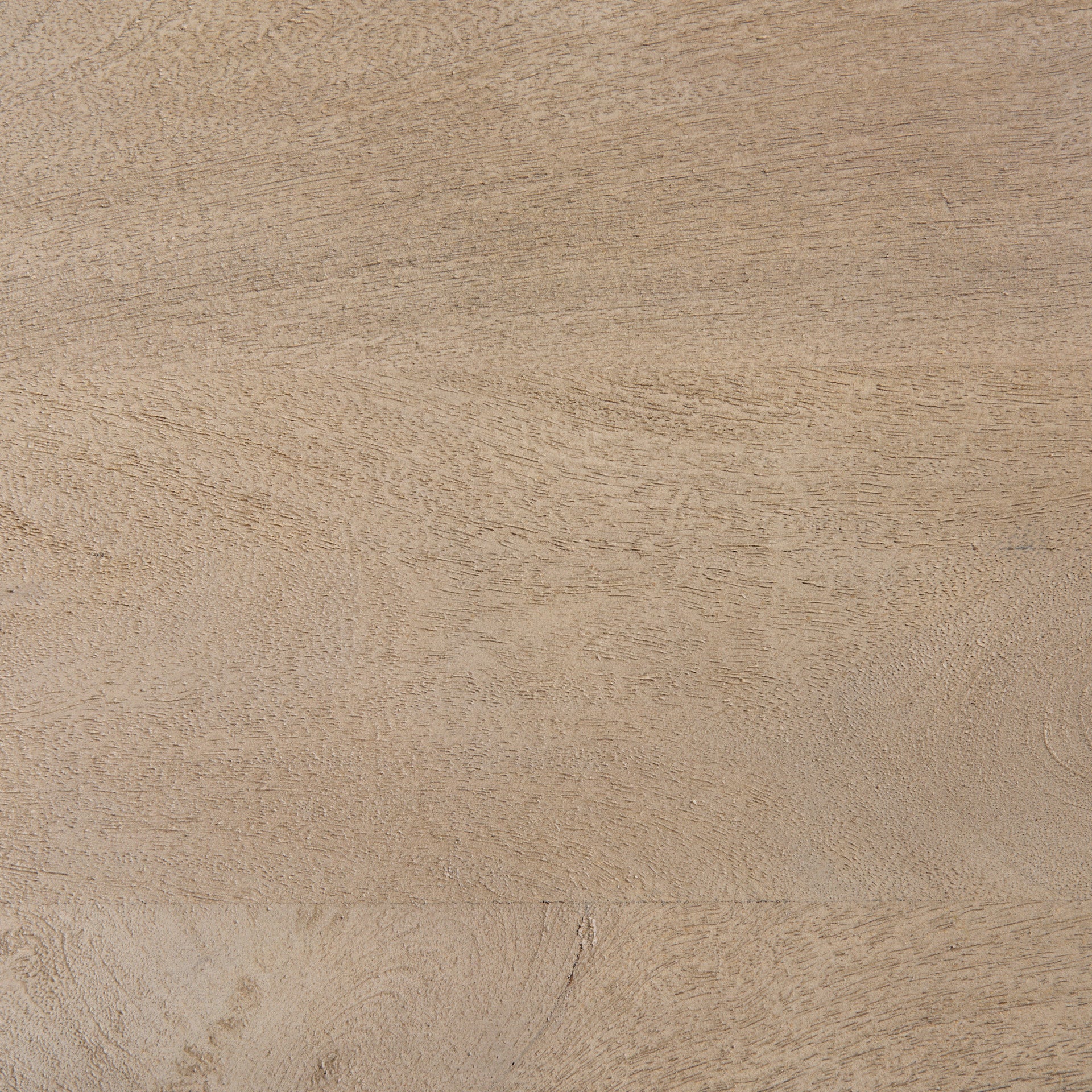 Aida Bench