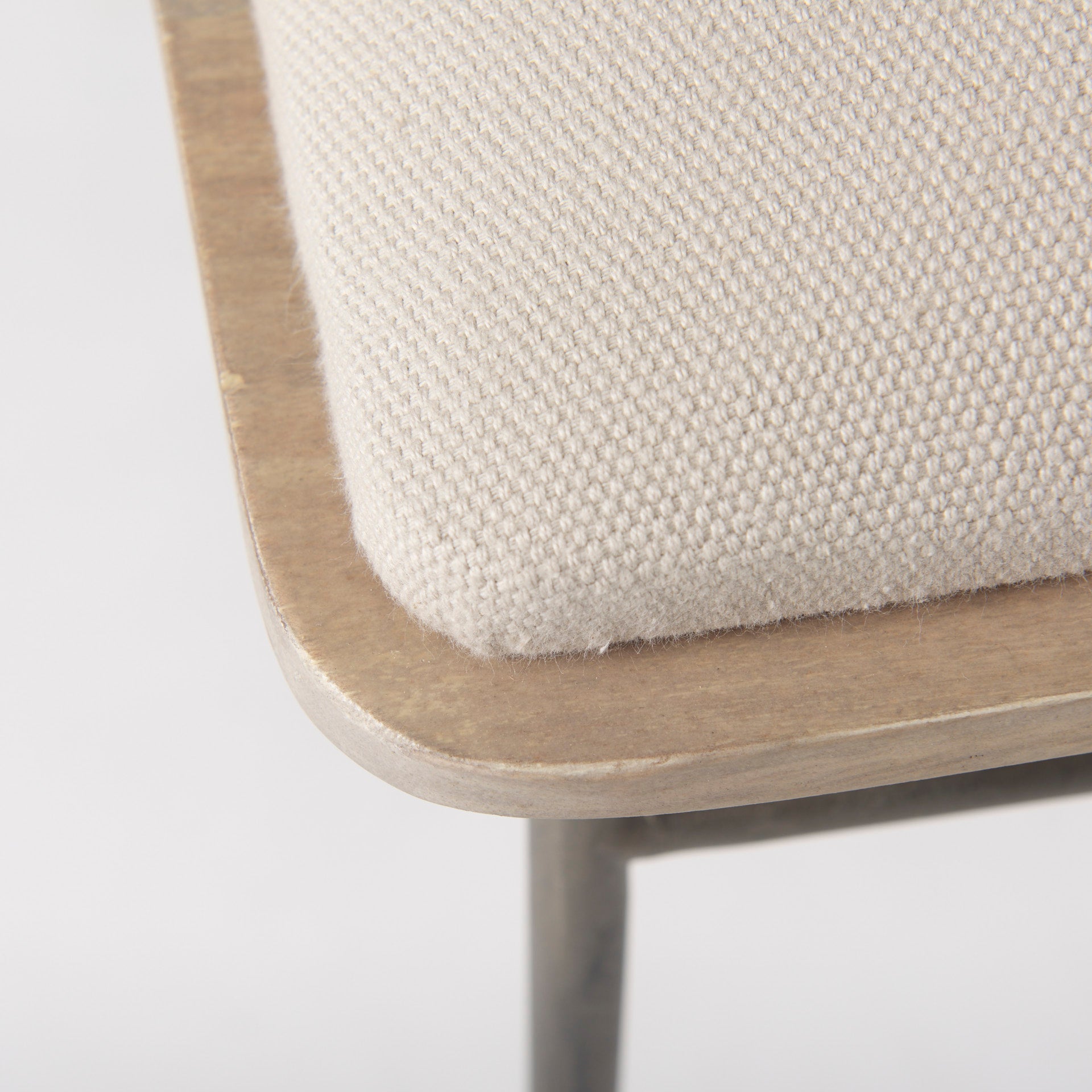 Camille Bench