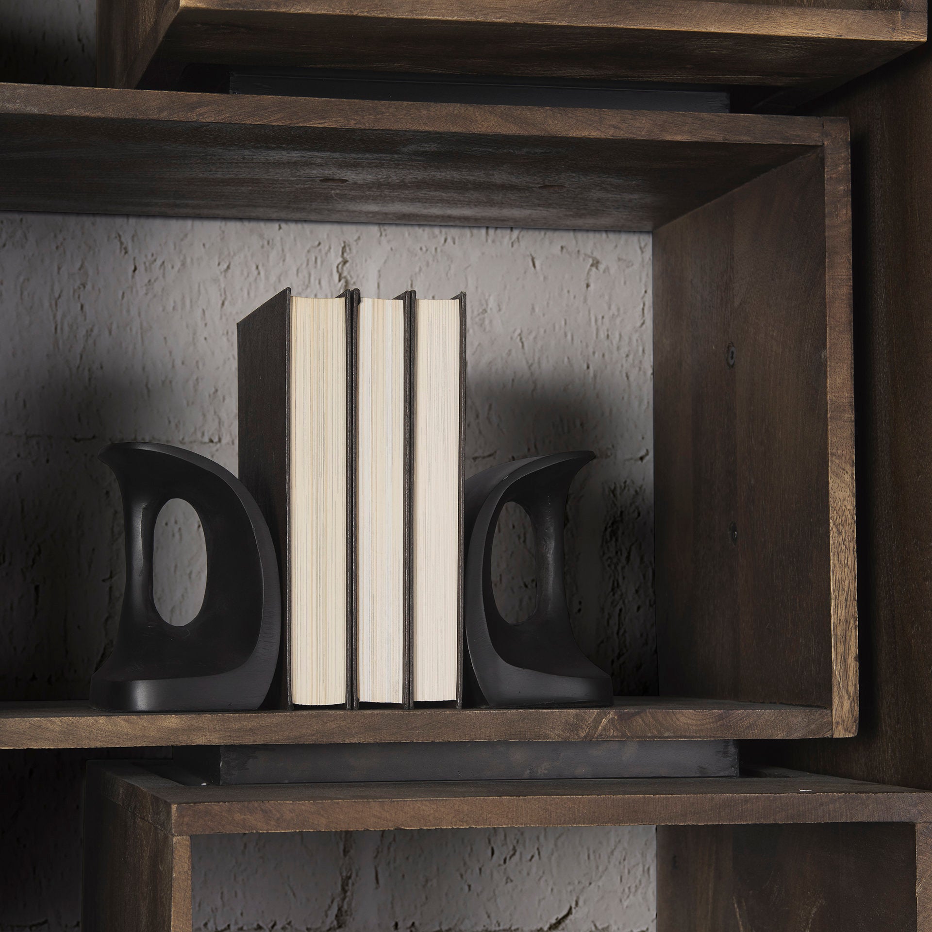 Last Cobbler's Book End