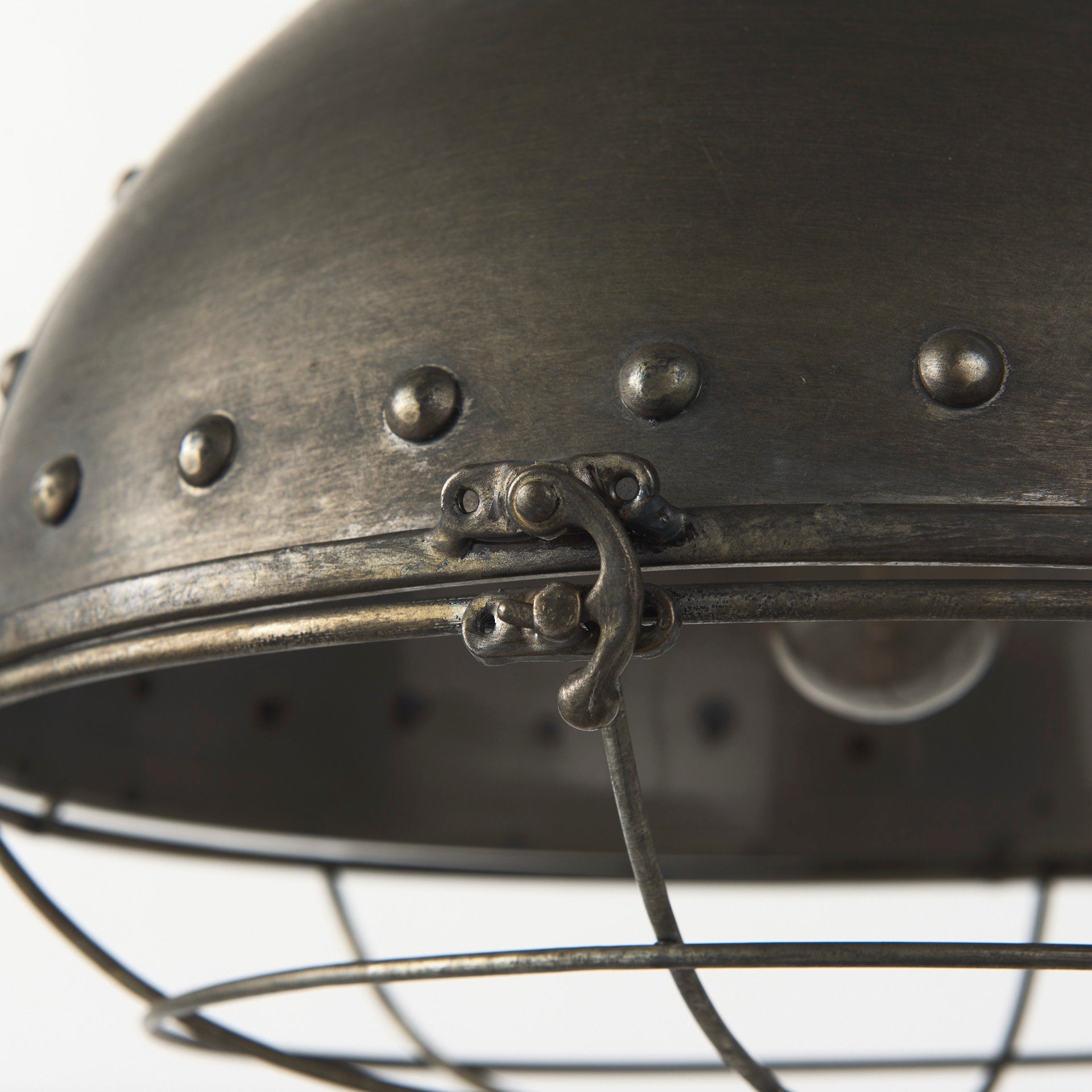 Zaio Pendant Light