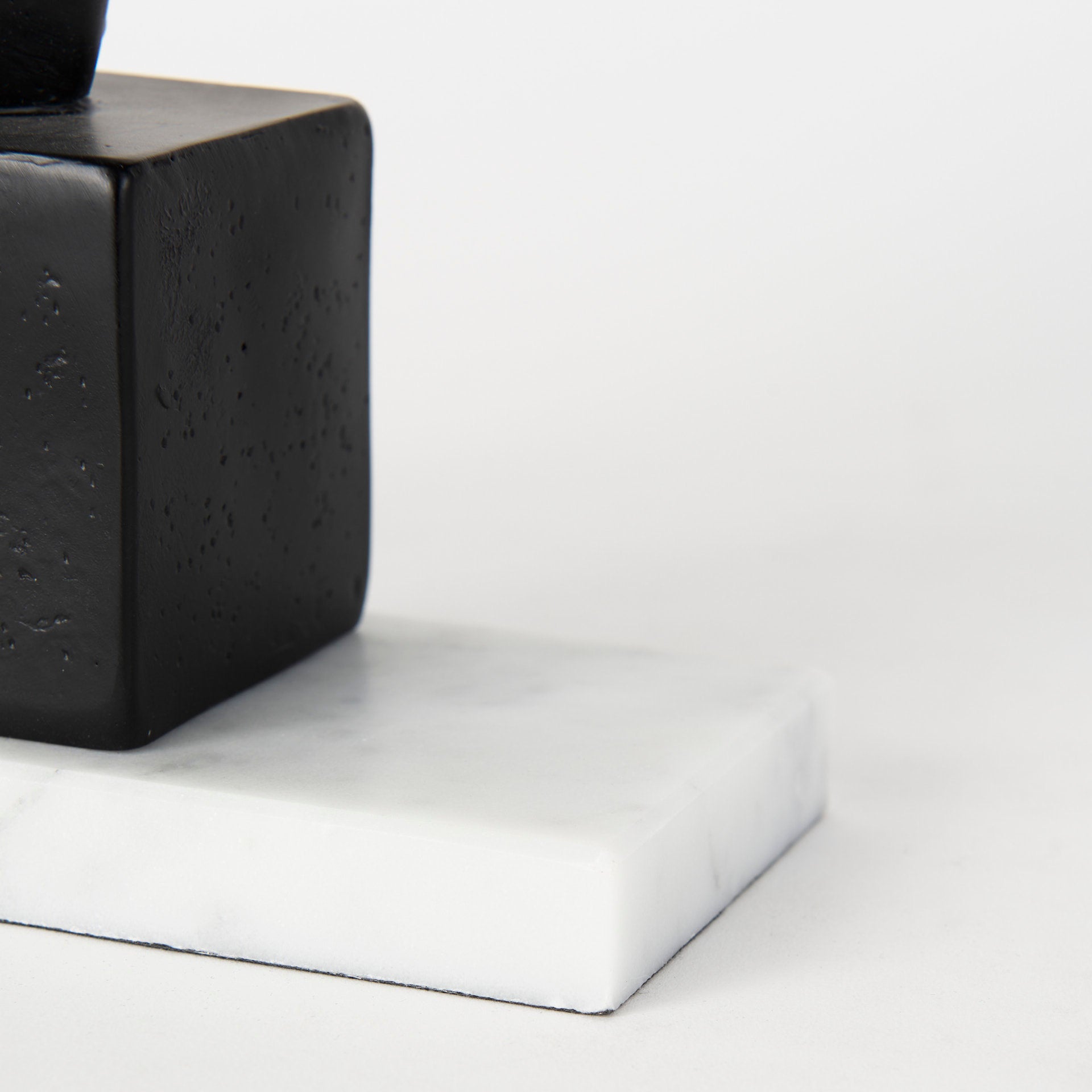 Hidalgo Book End