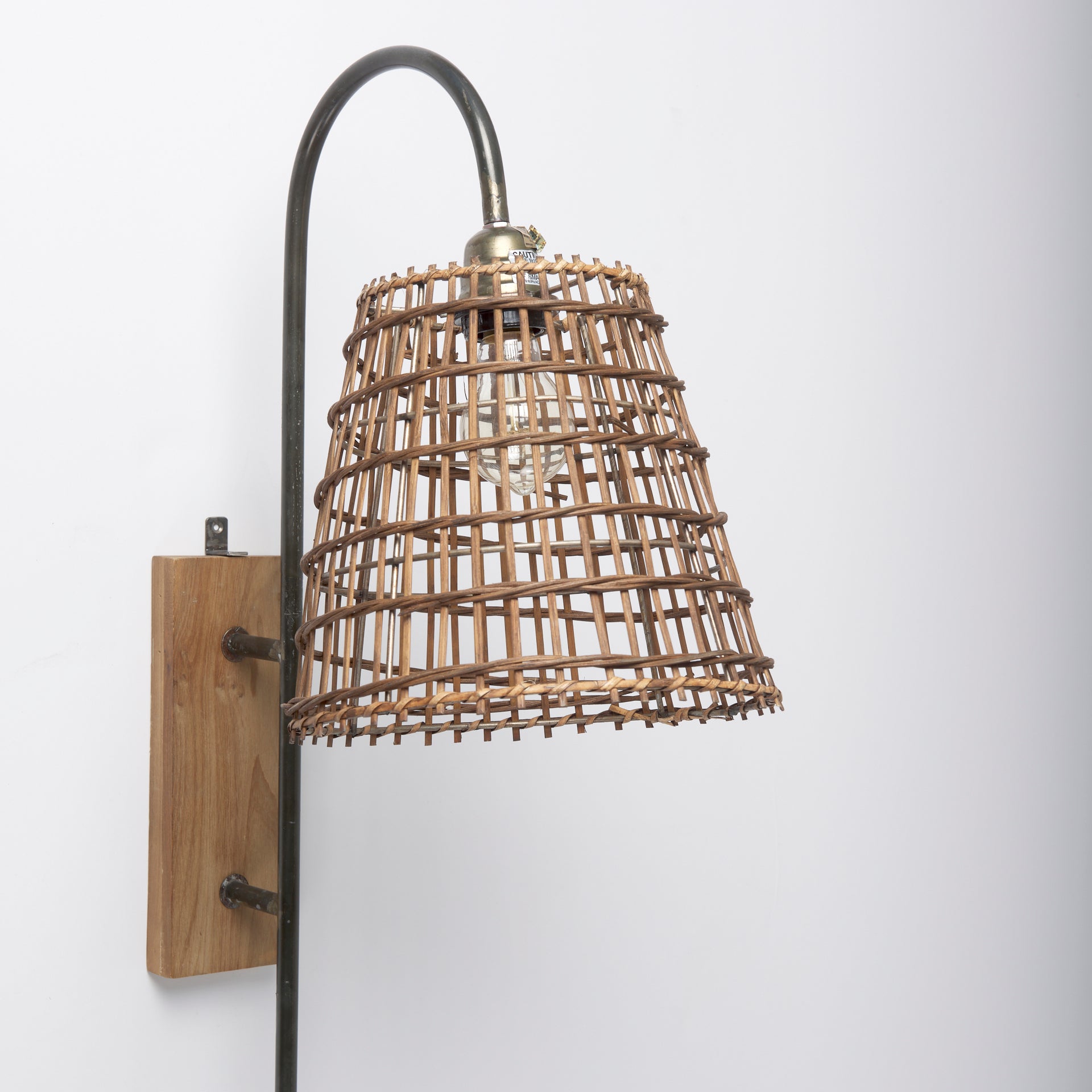 Kiley Sconce