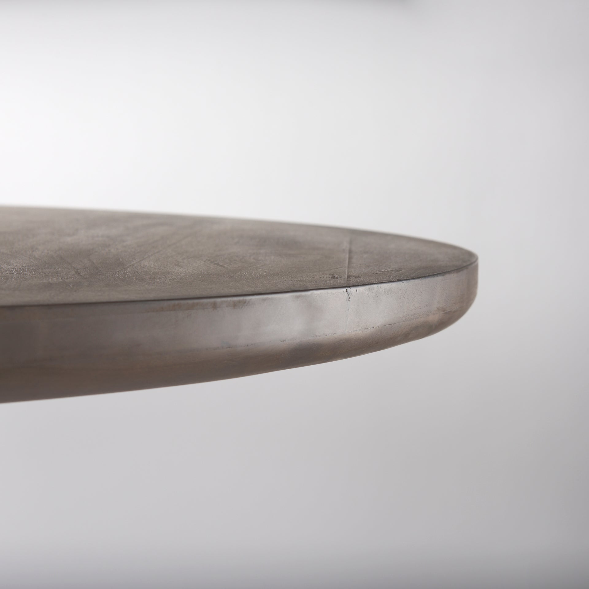 Terra 60" Round Dining Table