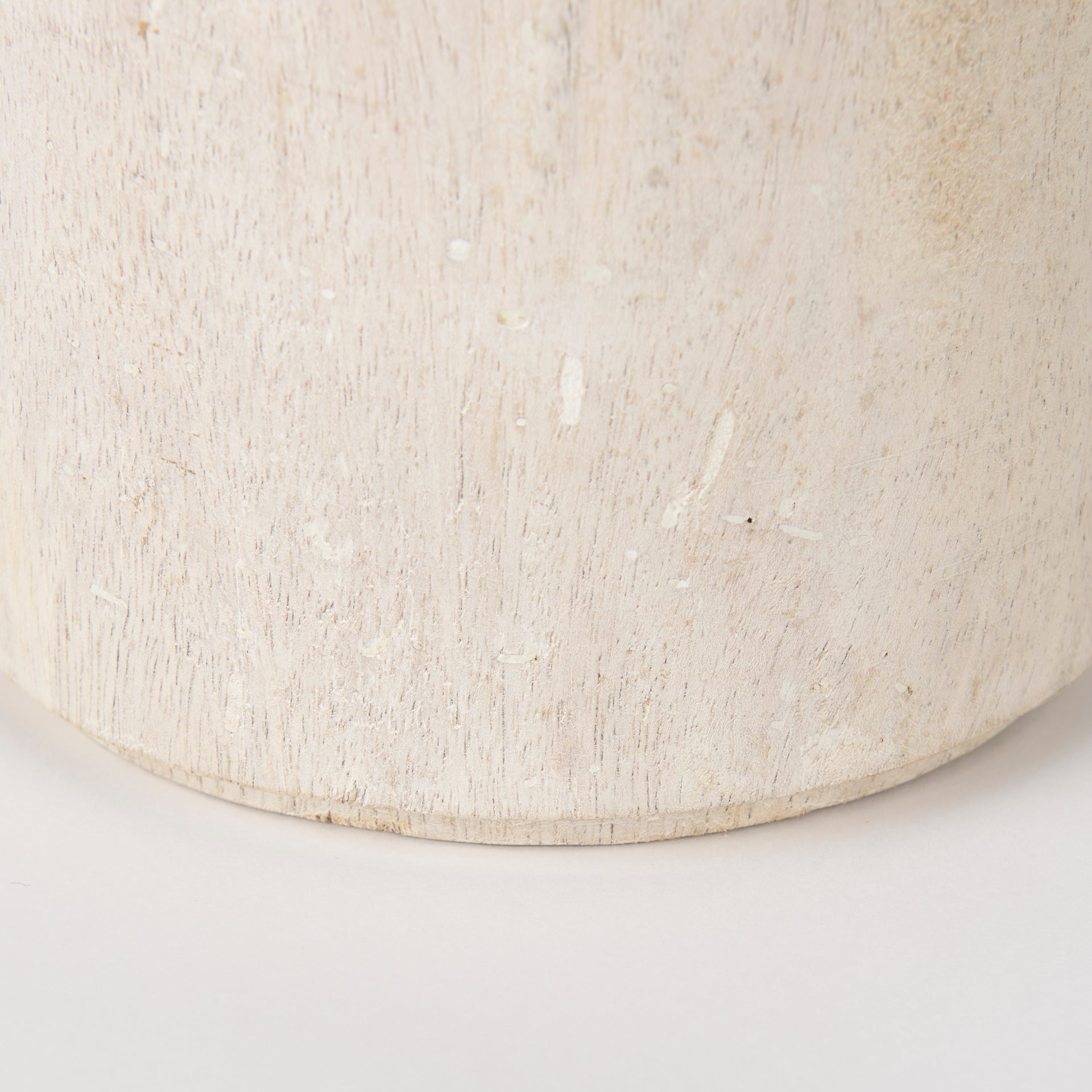 Knox White-Wash Wooden Object