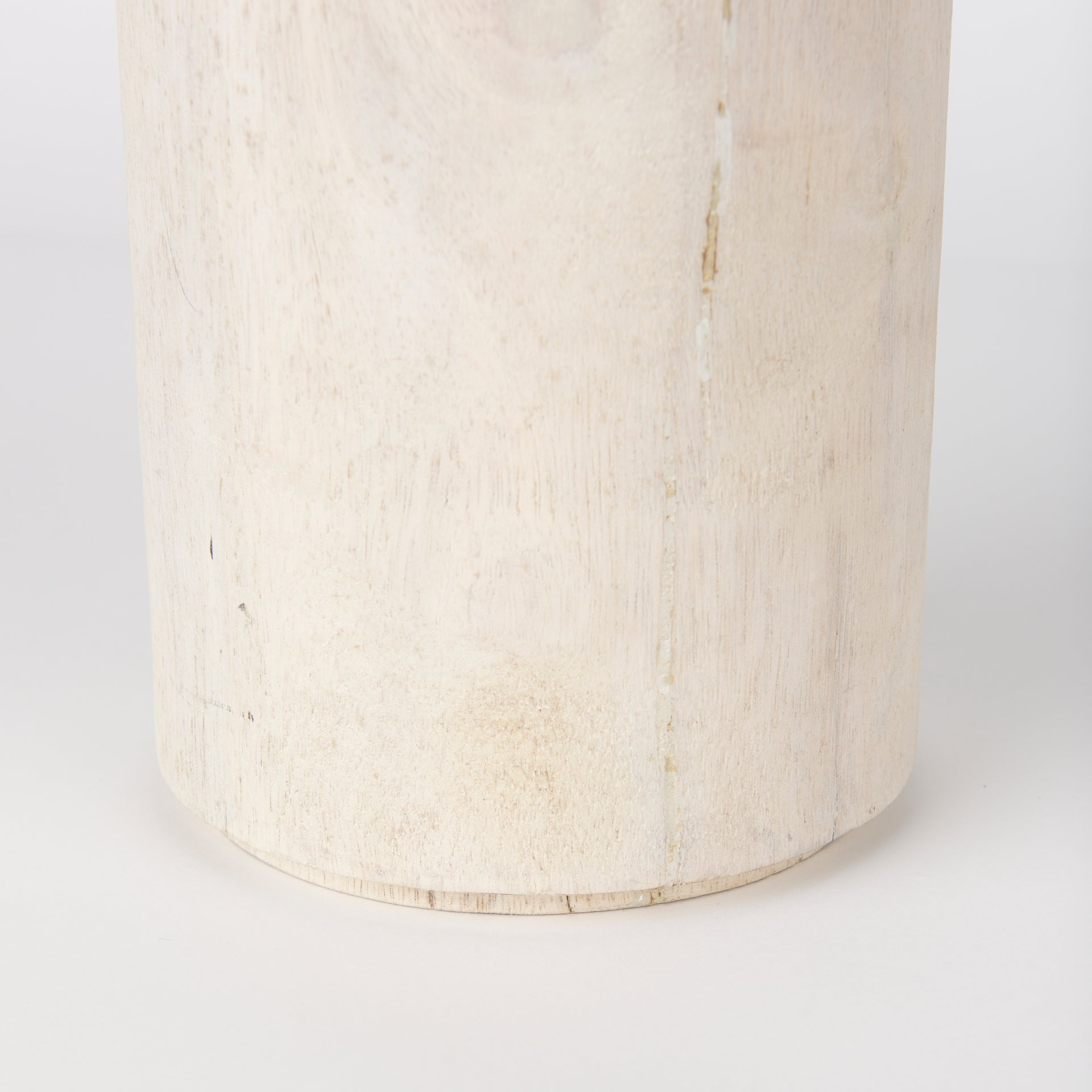 Knox White-Wash Wooden Object