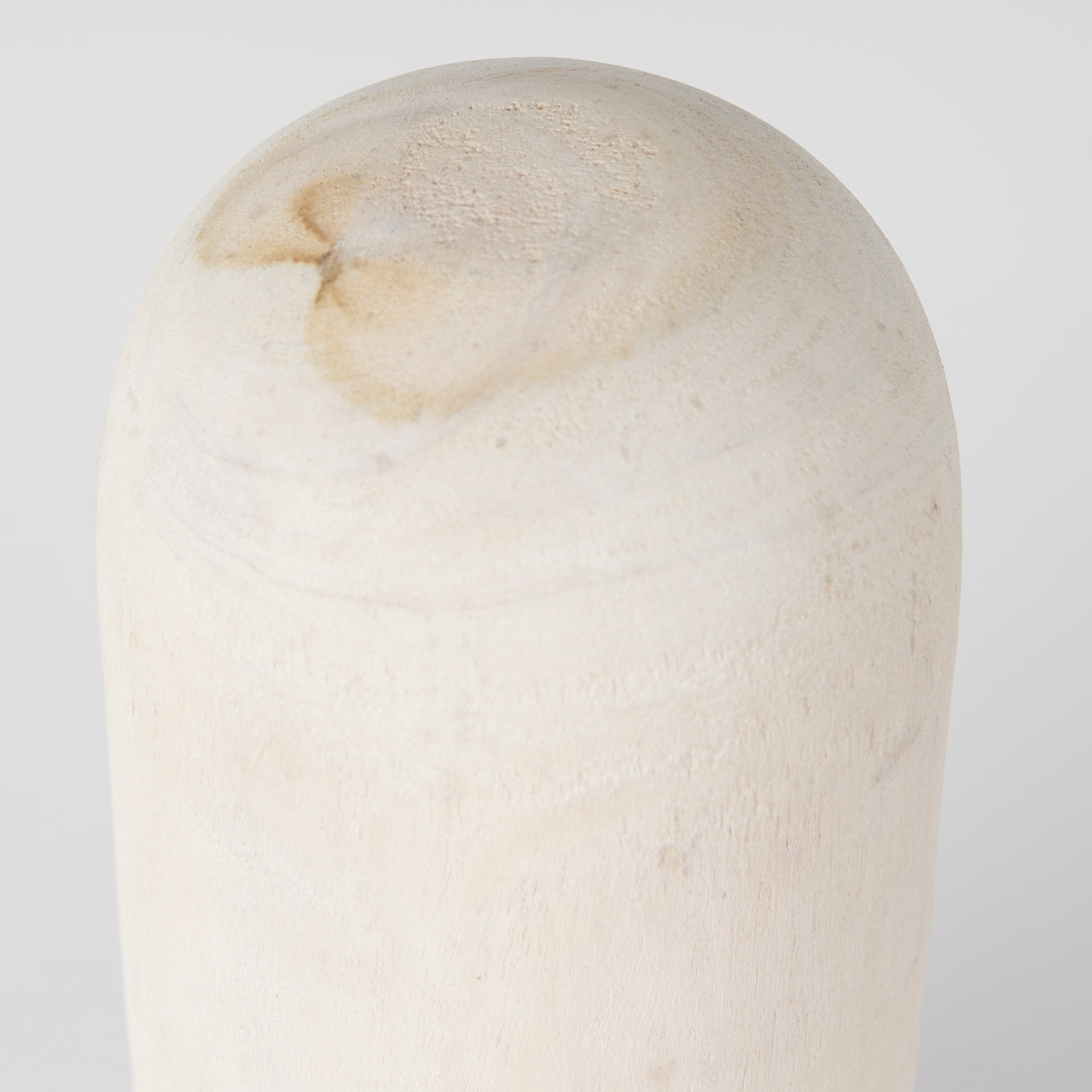 Knox White-Wash Wooden Object