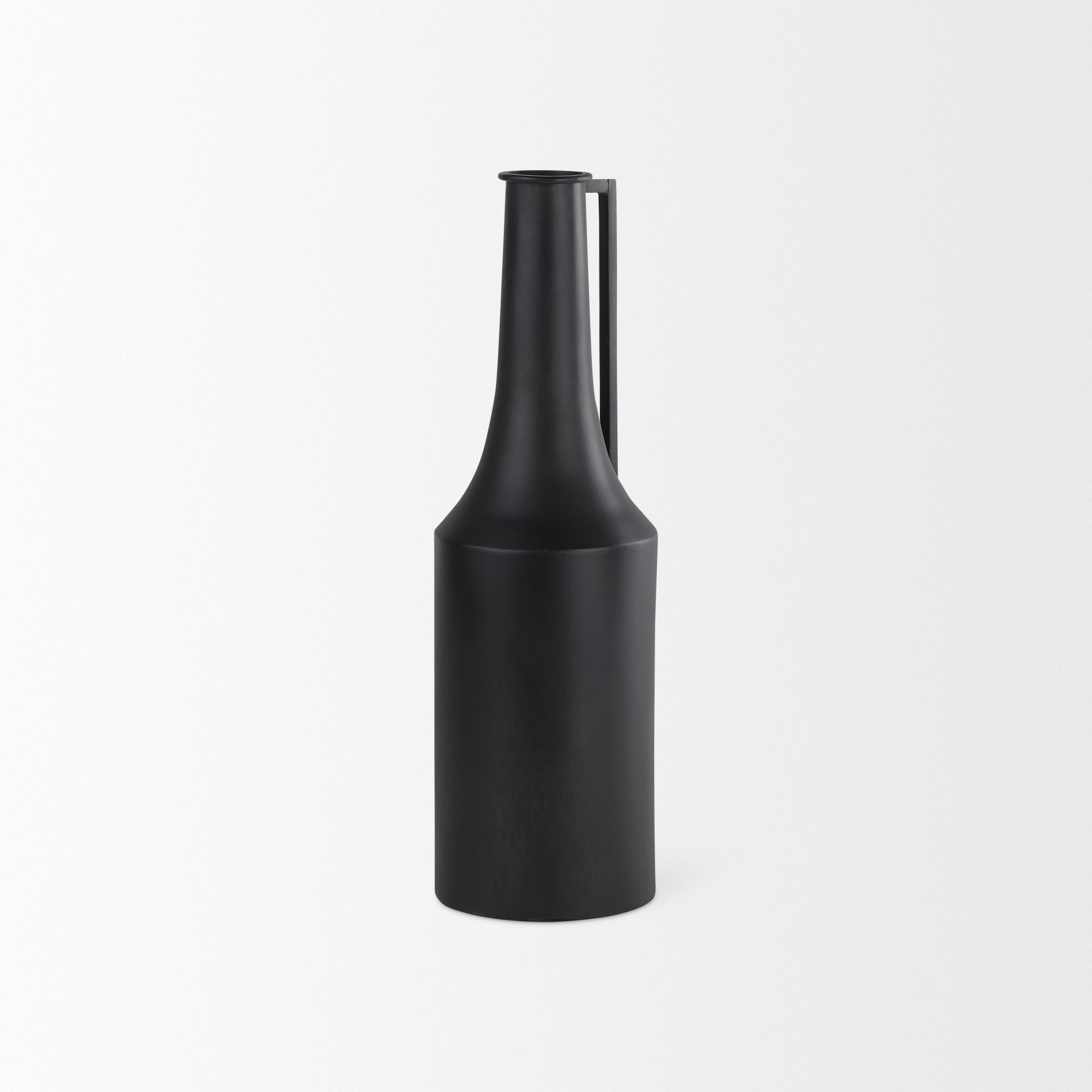 Aubrey Black Jug Vase