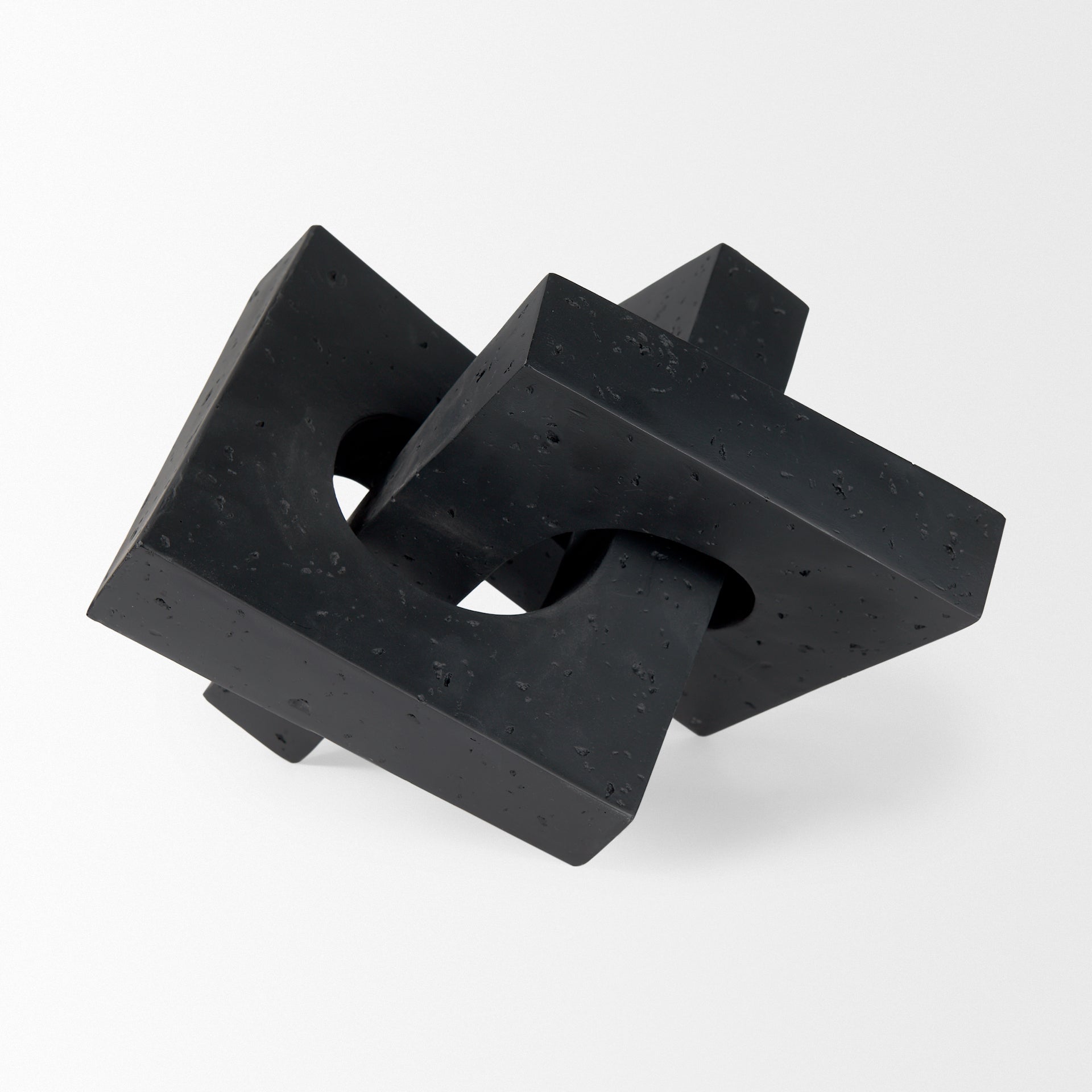 Linx Black Object
