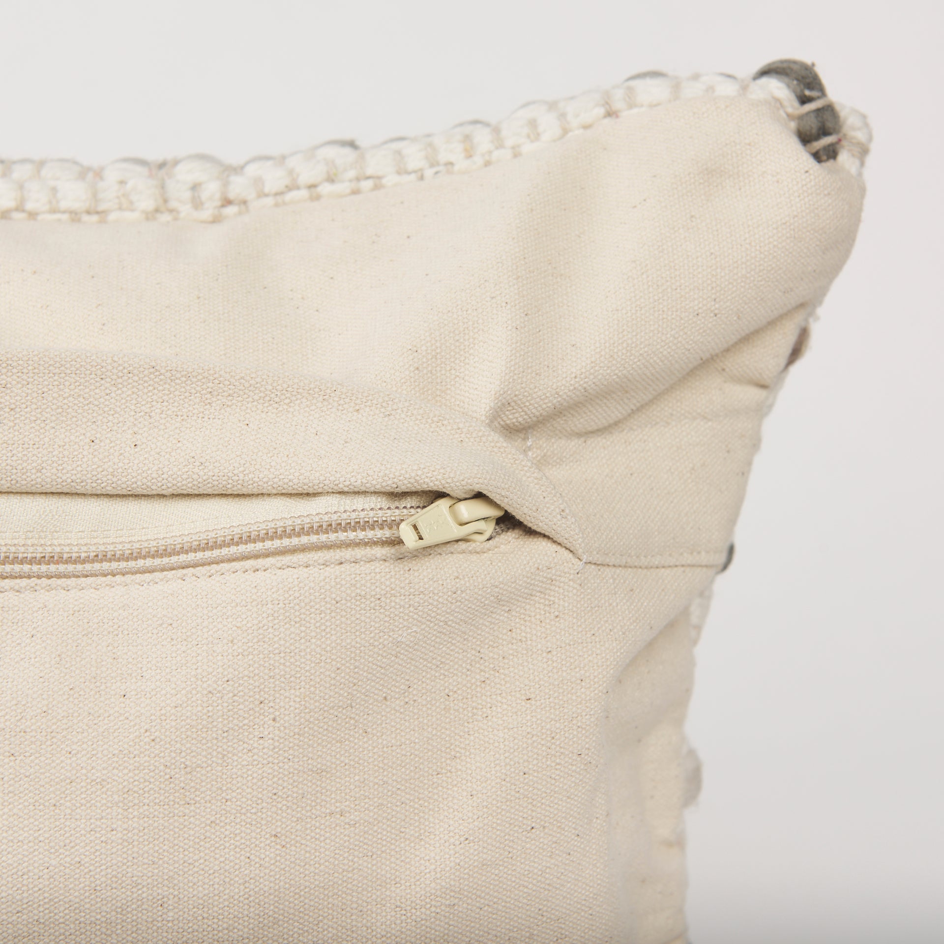 Kodi 14x26 Lumbar Pillow
