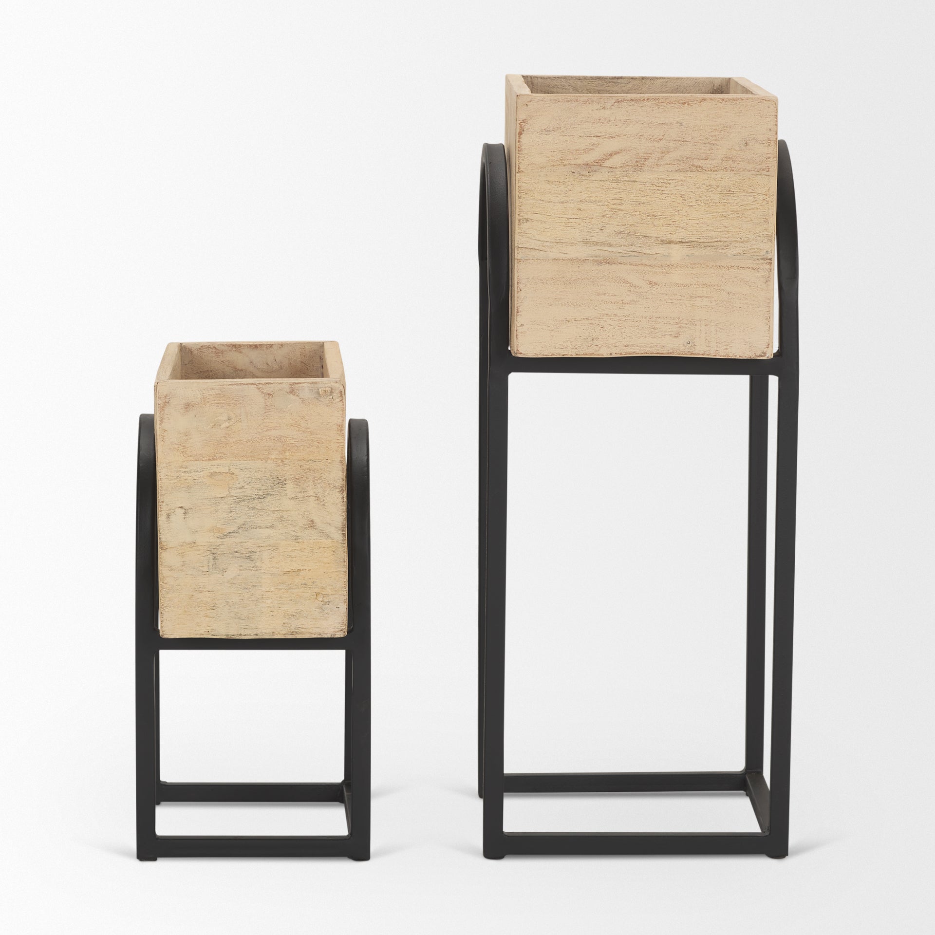 Jadine Planters Set of 2