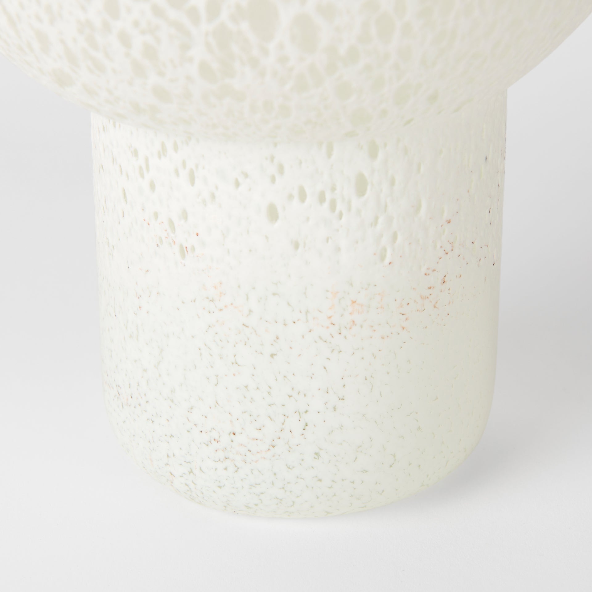 Heket Vase