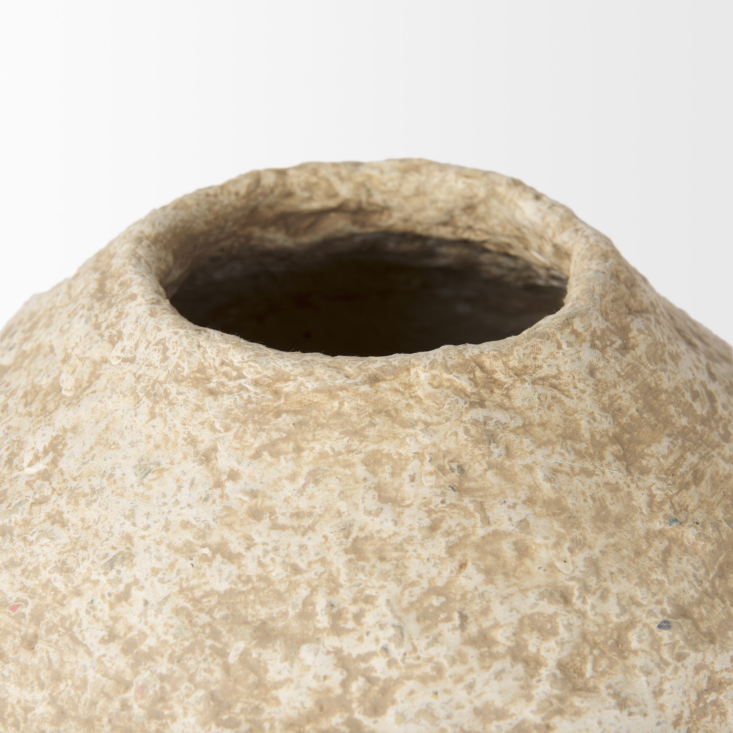 Ritu Pot Vase