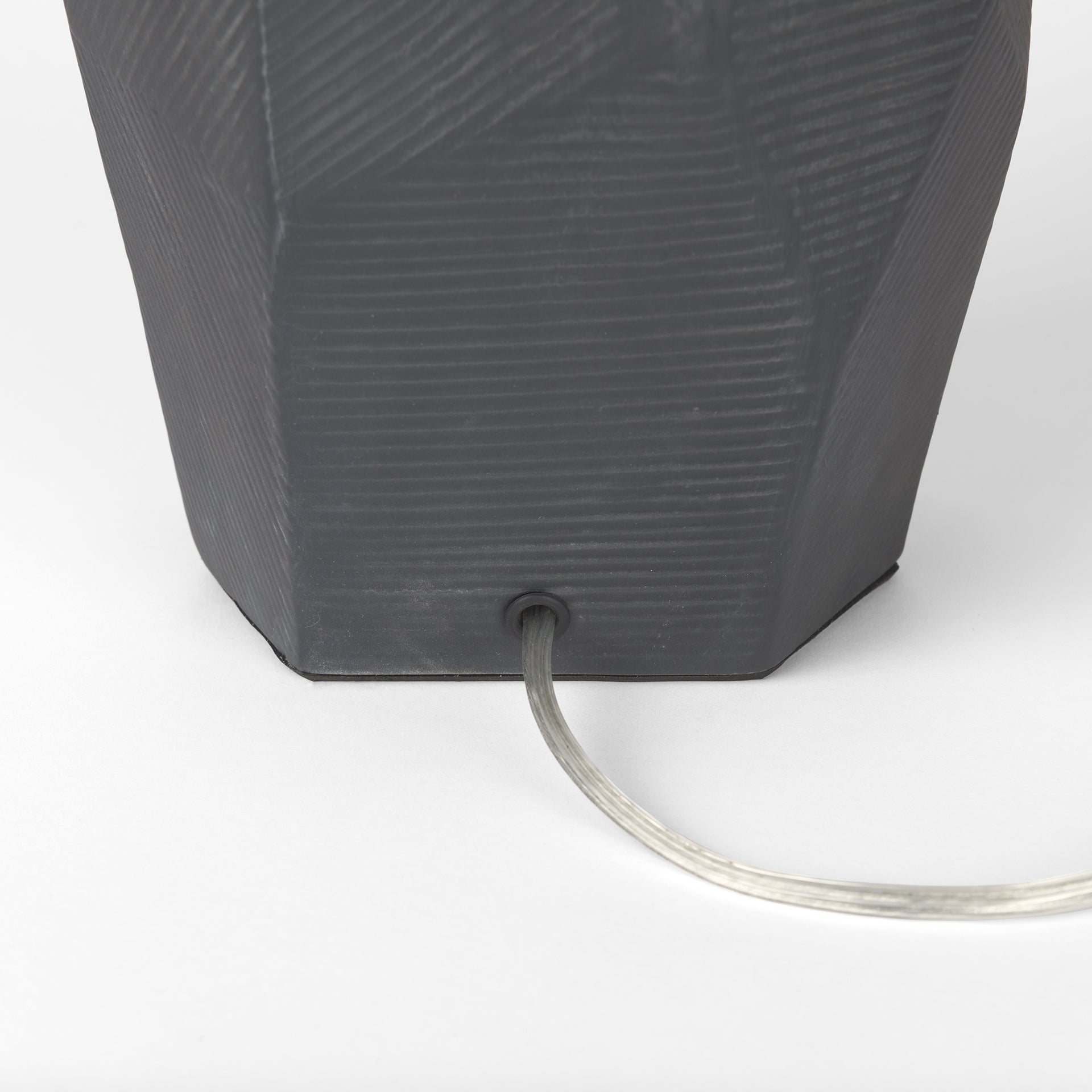 Piven Table Lamp