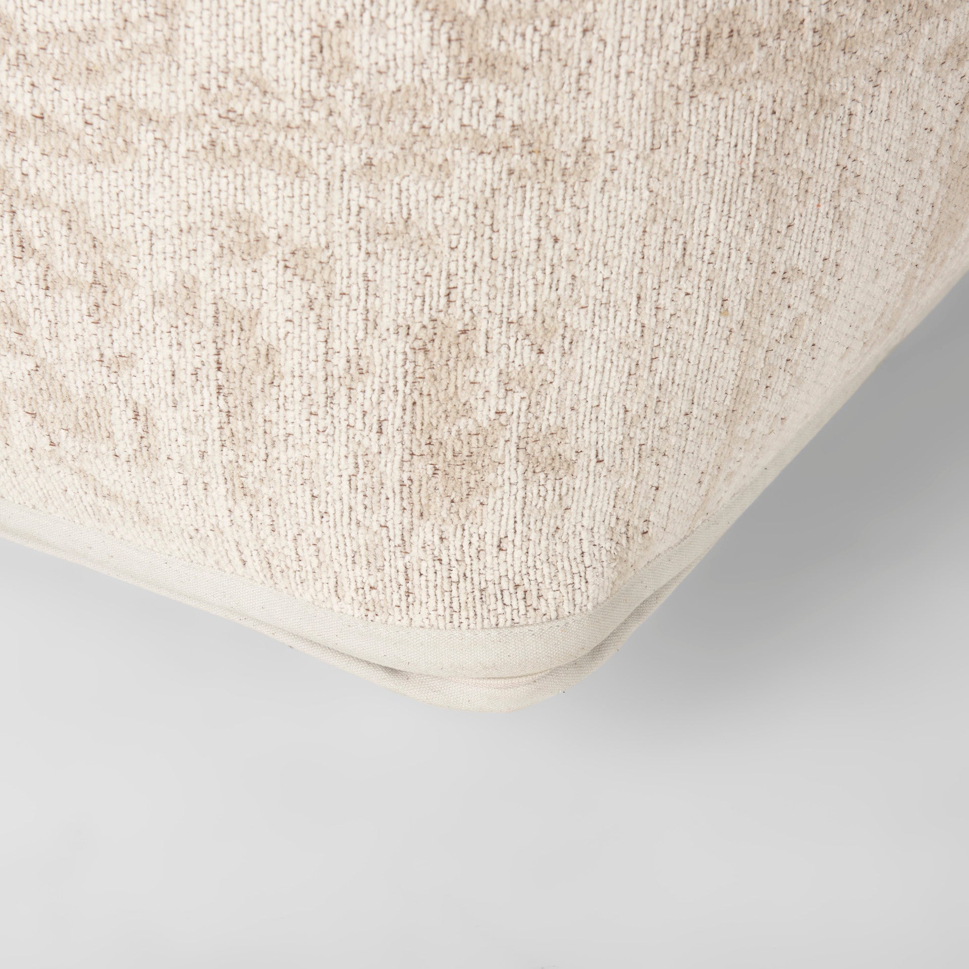 Khloe Large Pouf