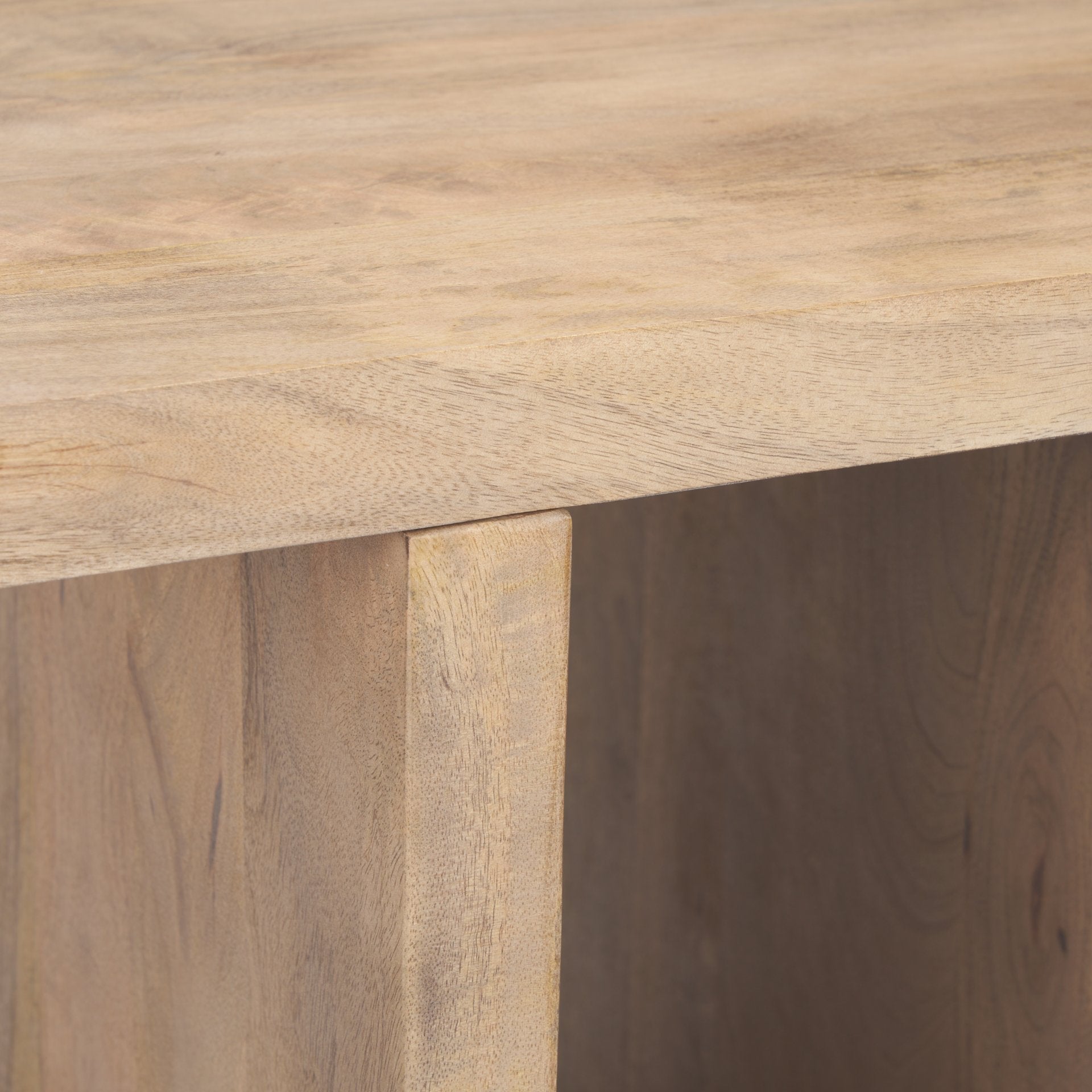 Nohr Accent Table