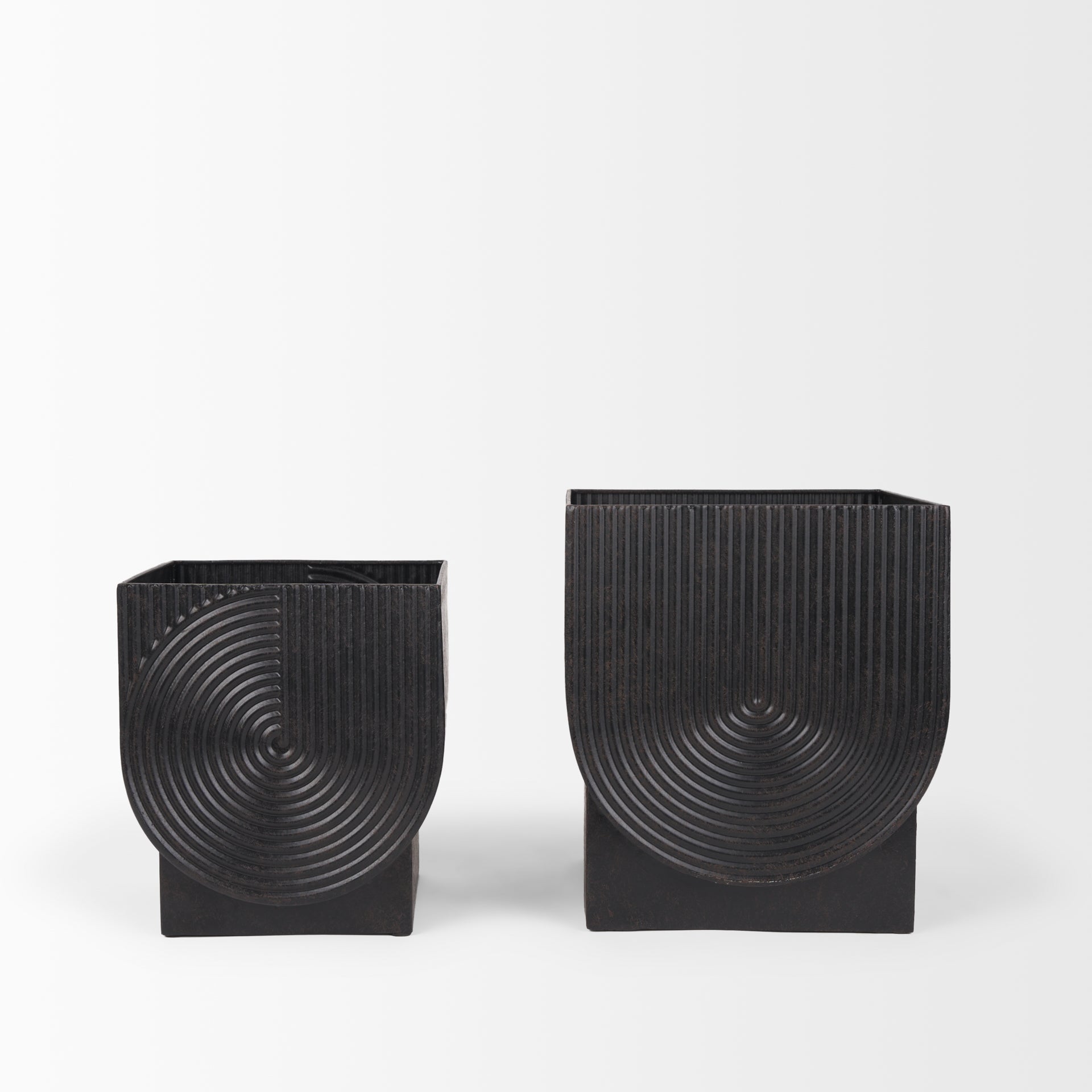 Medina Planters Set of 2
