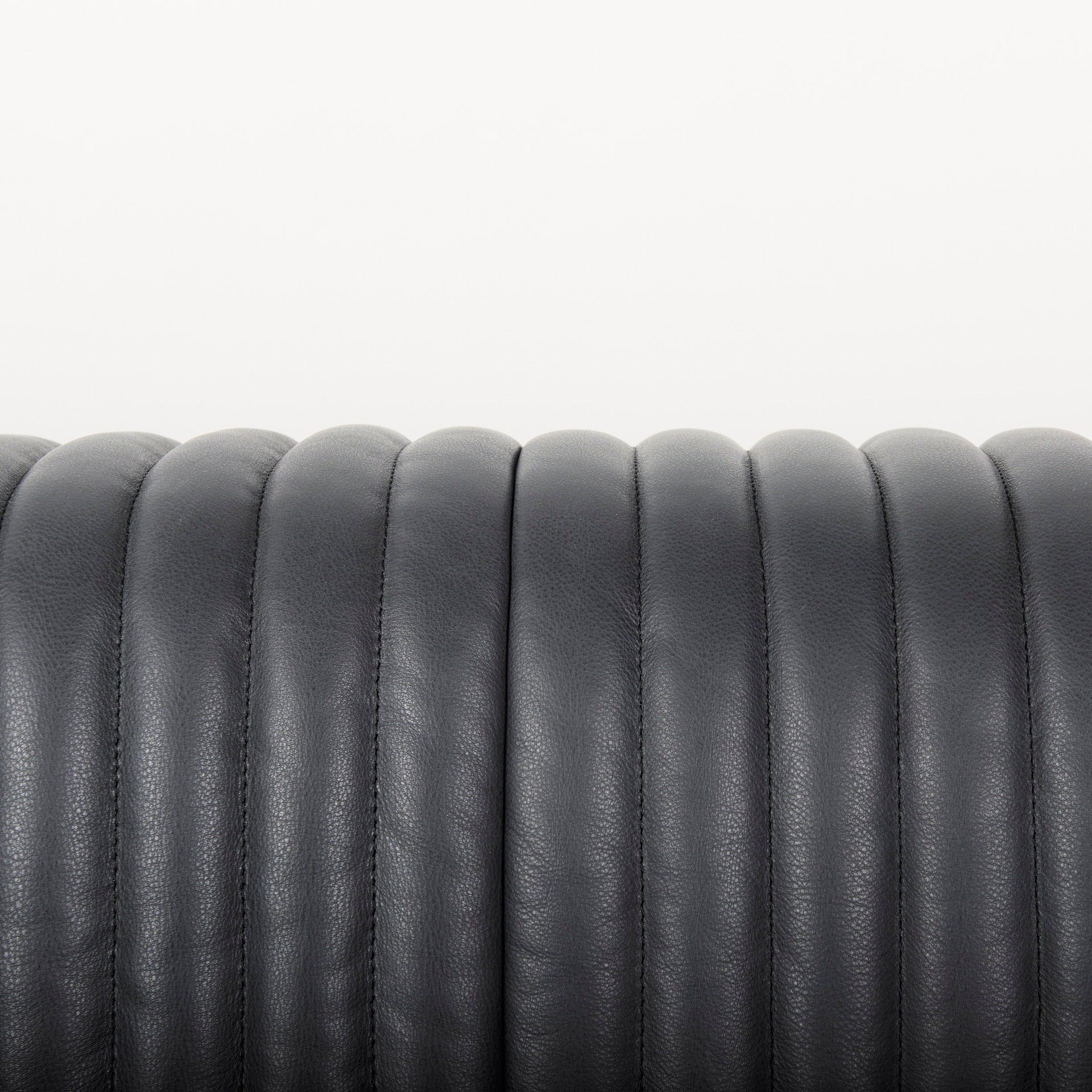 Ricciardo Leather Sofa