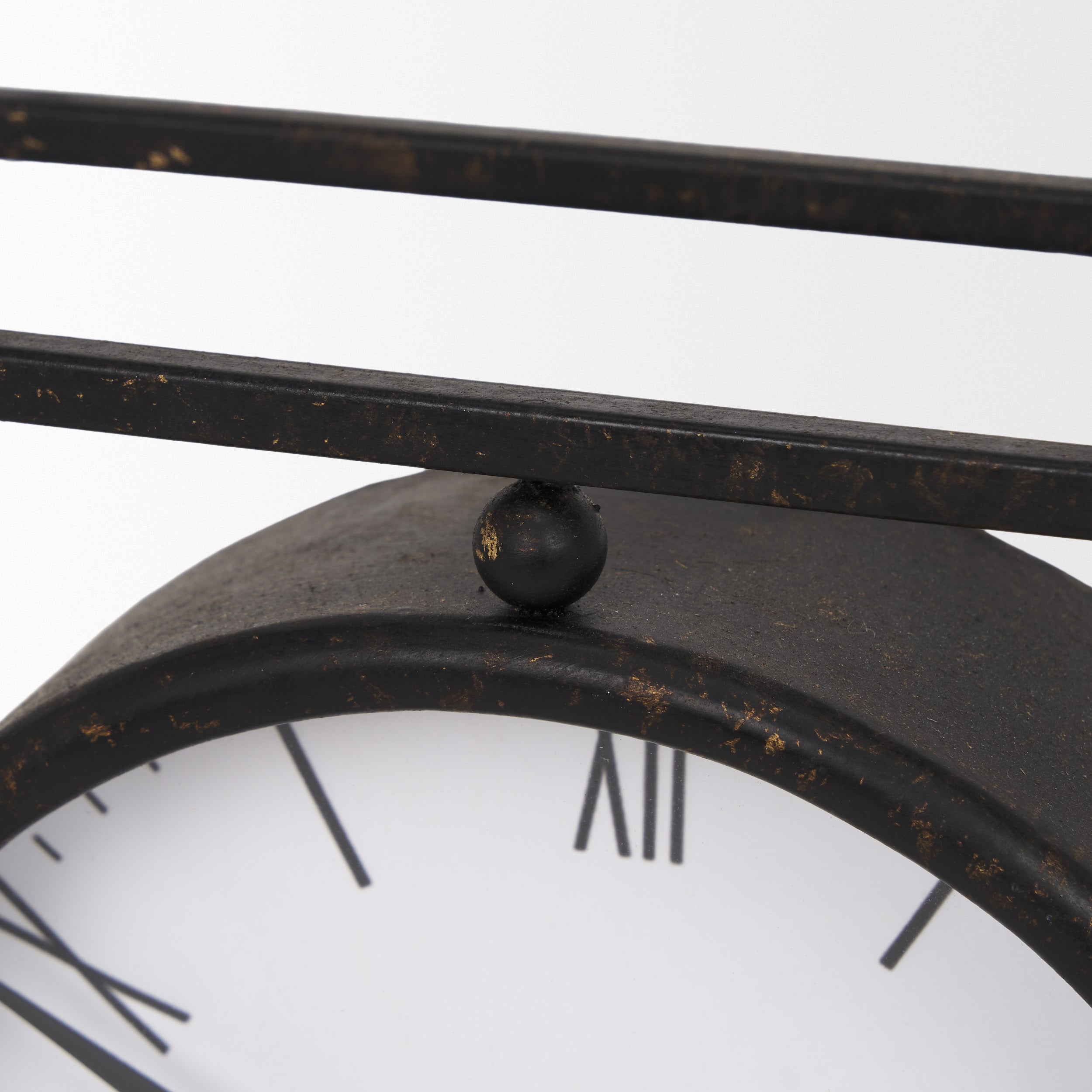 Raisa Table Clock