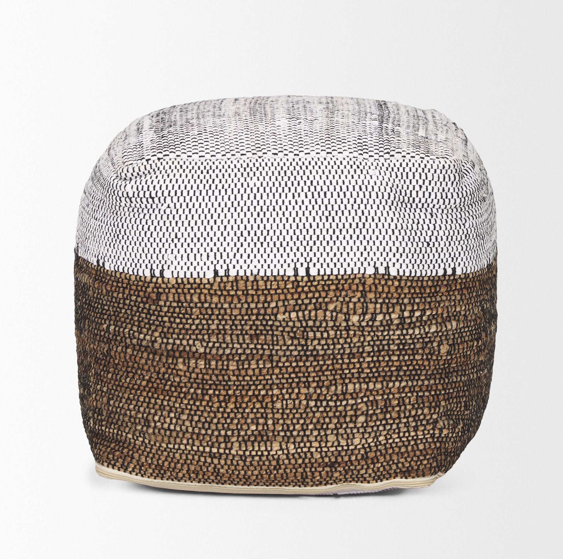 Samiya Pouf