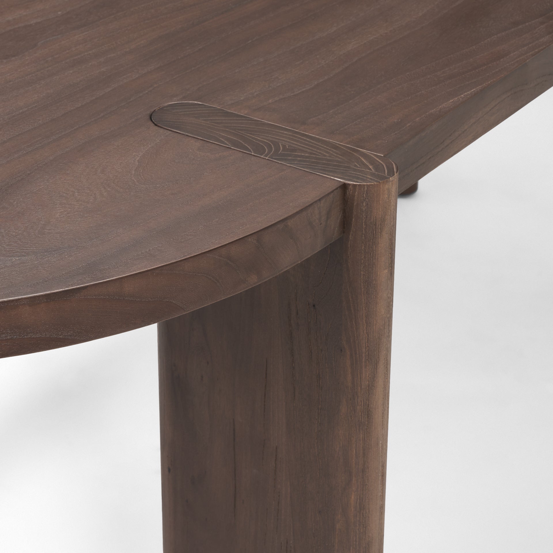 Sohan 91" Dining Table