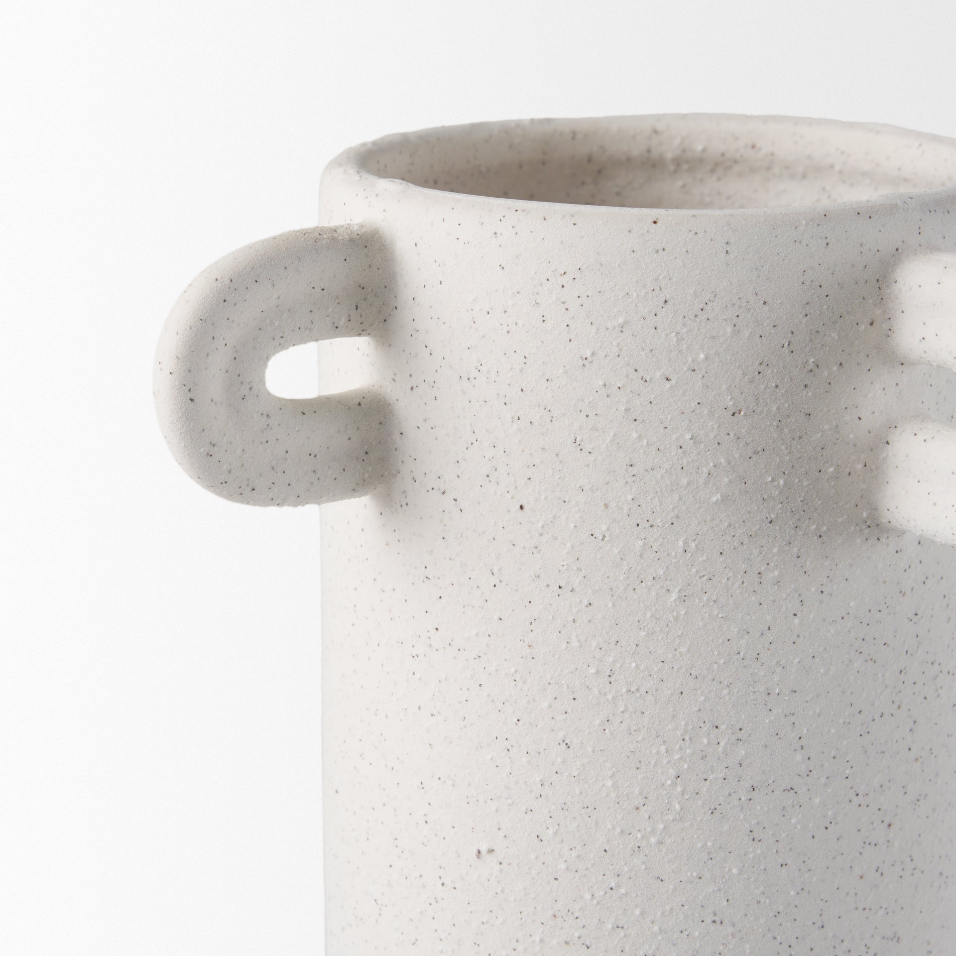 Dylan Vase
