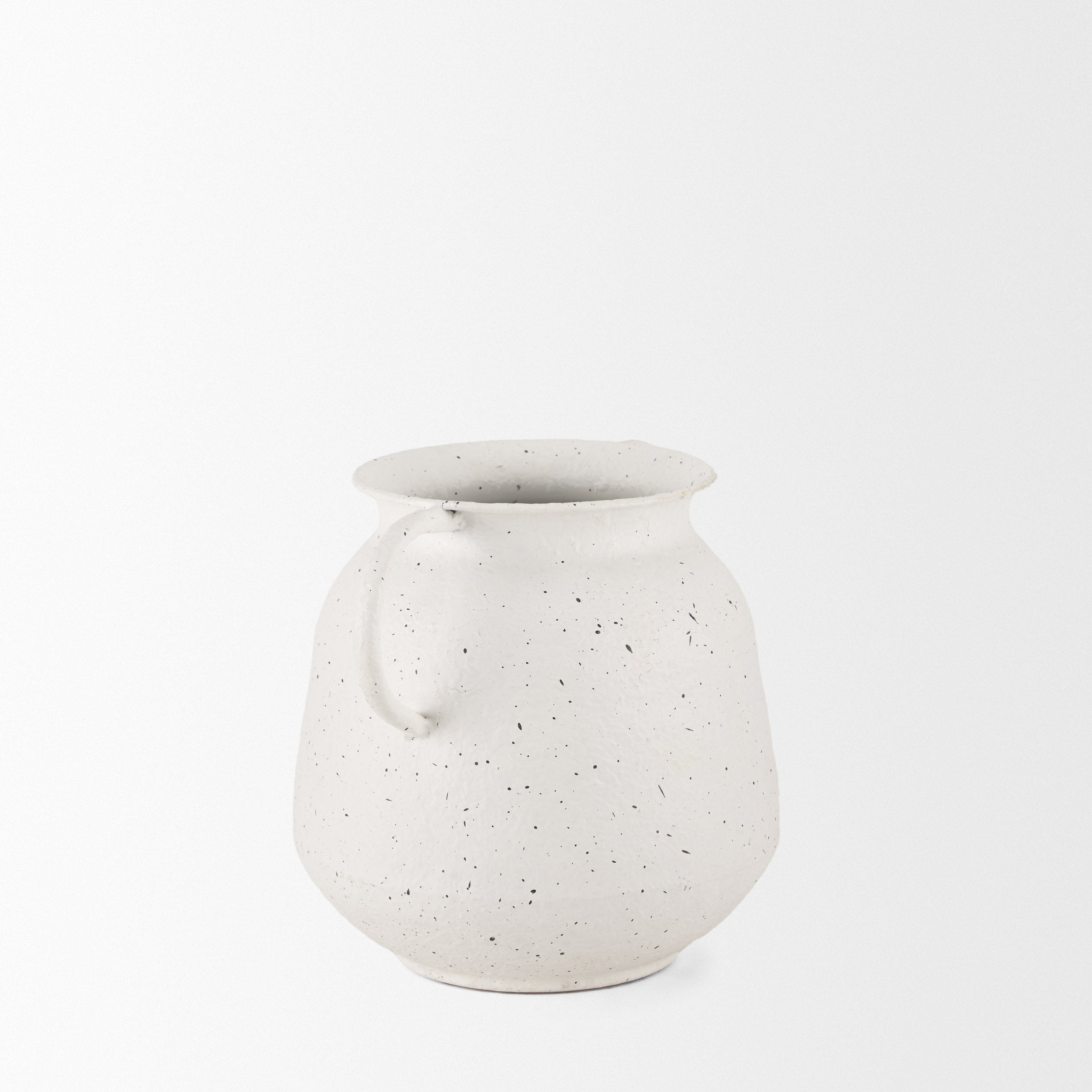 Treva Vase