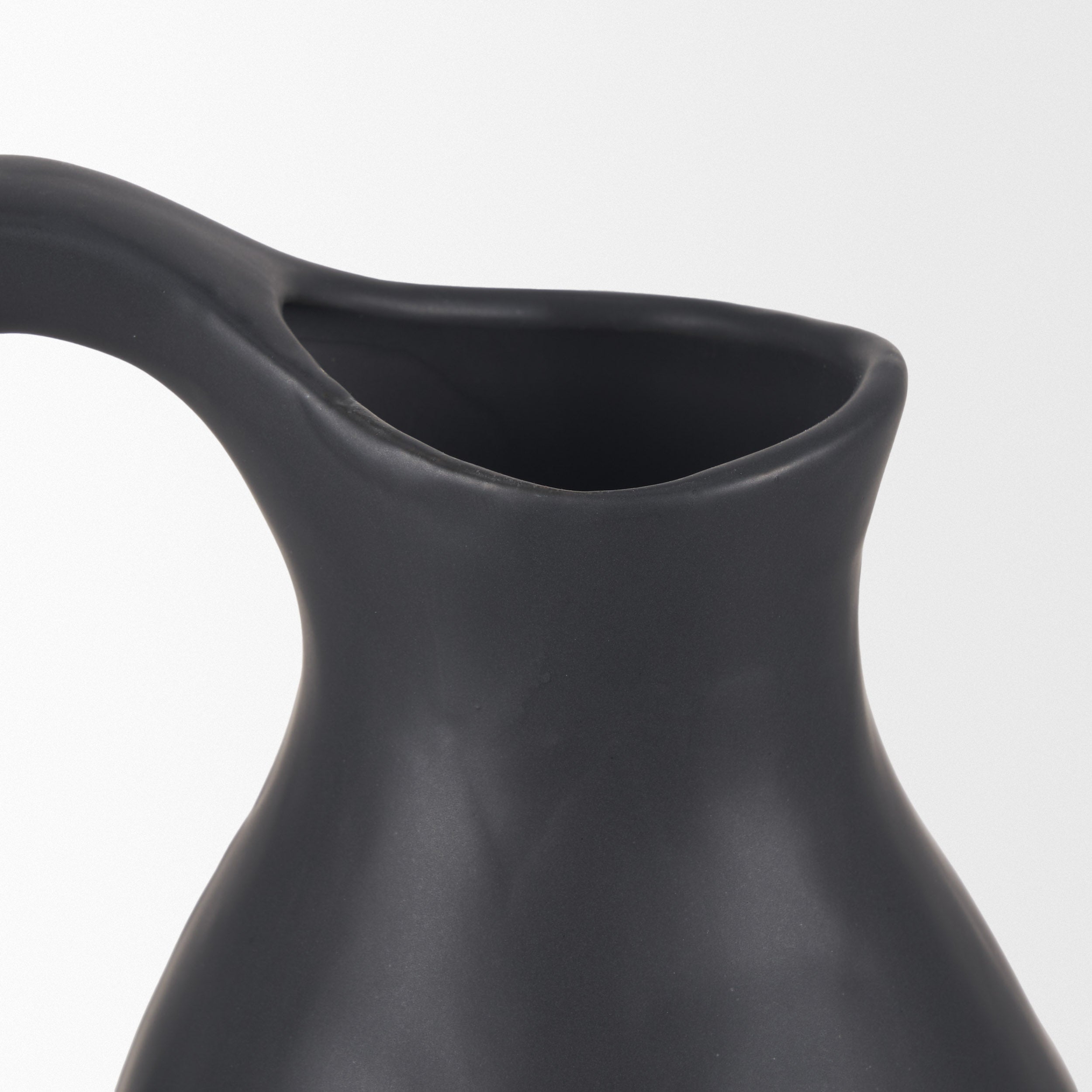 Valora Vase