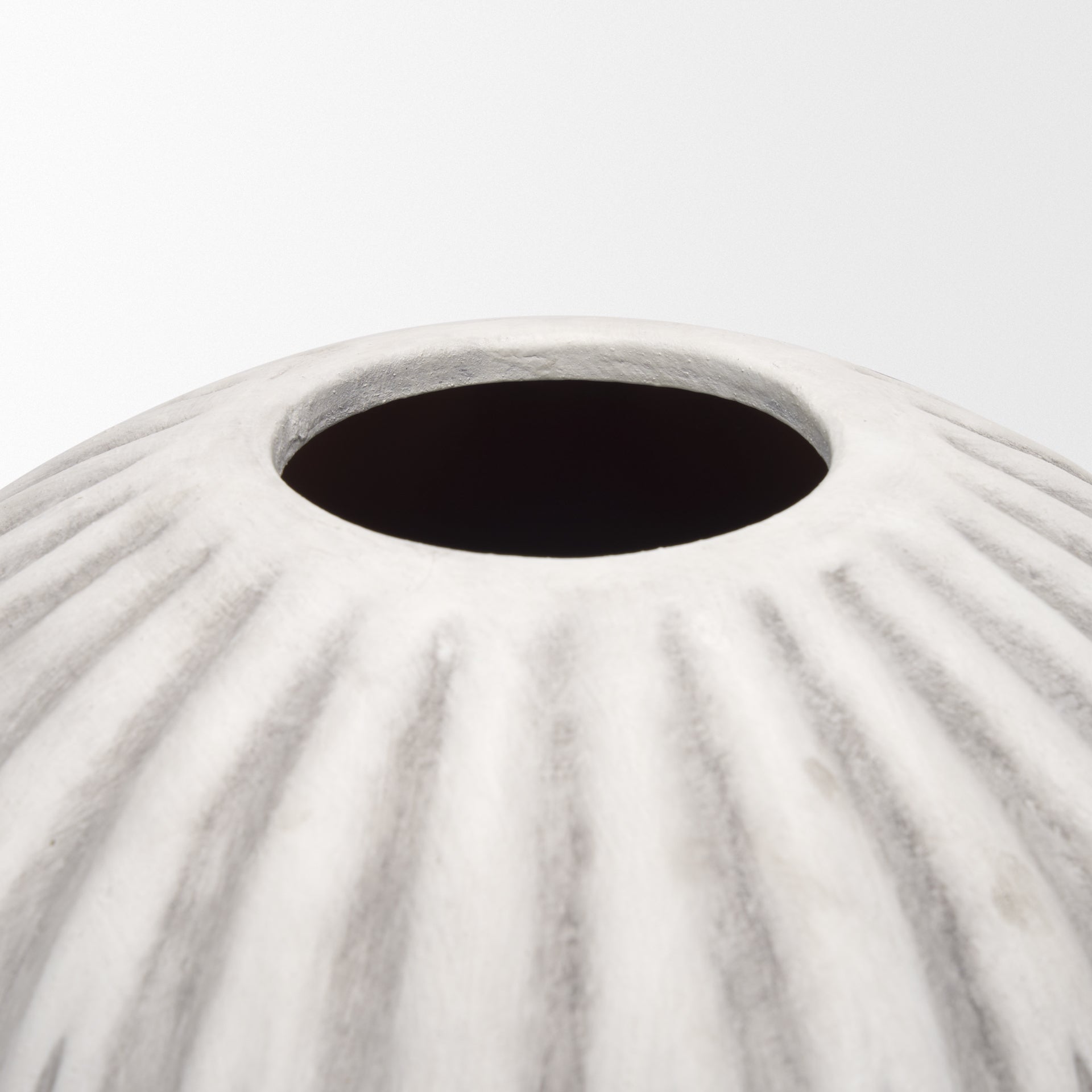 Ummi Vase