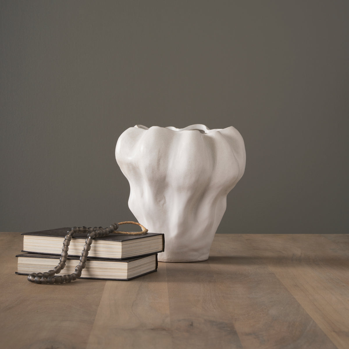 Vanna Vase