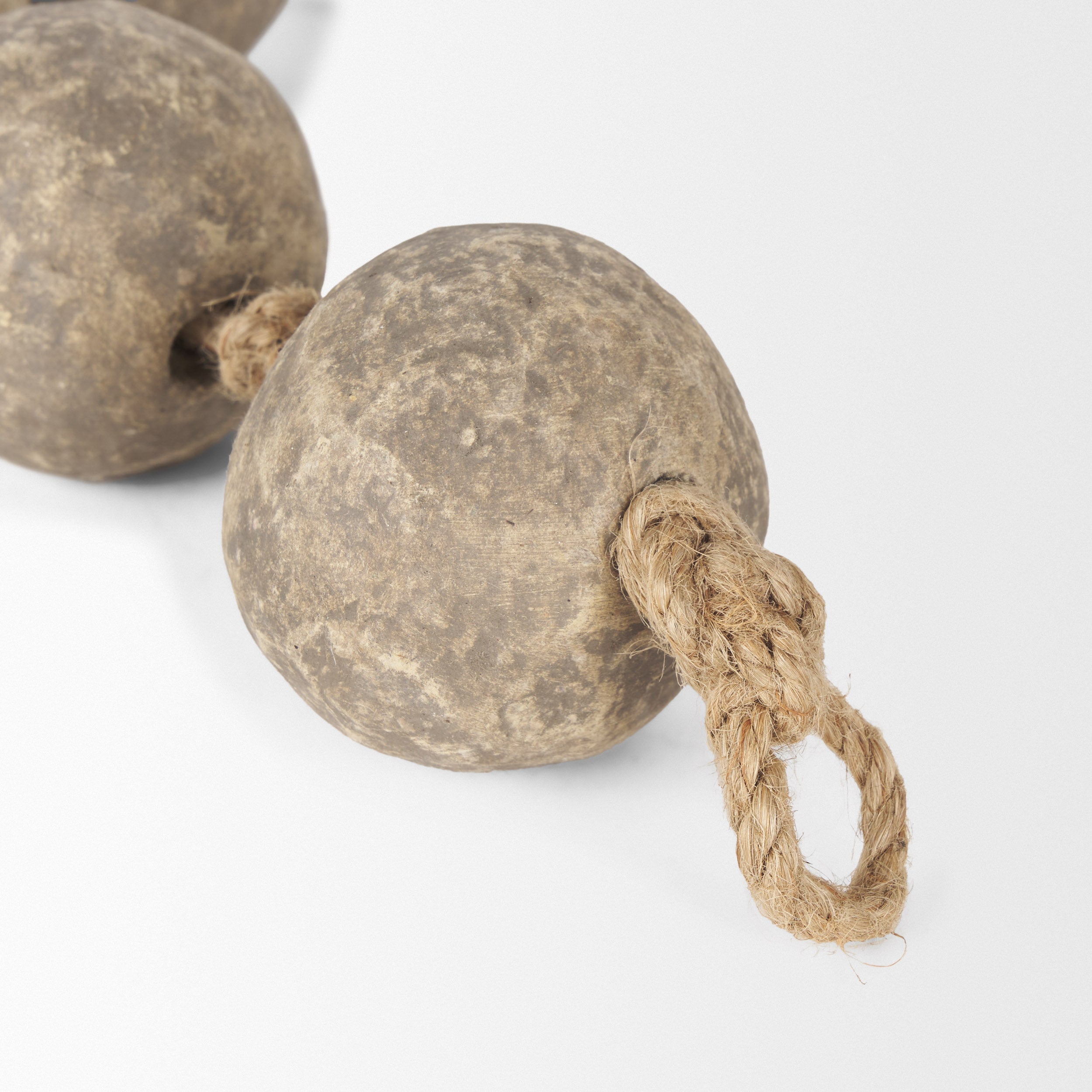 Varamala Sphere Garland