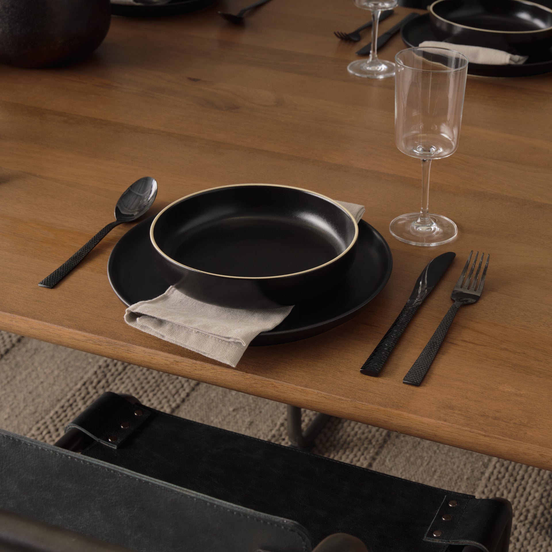 Jonan 94" Dining Table