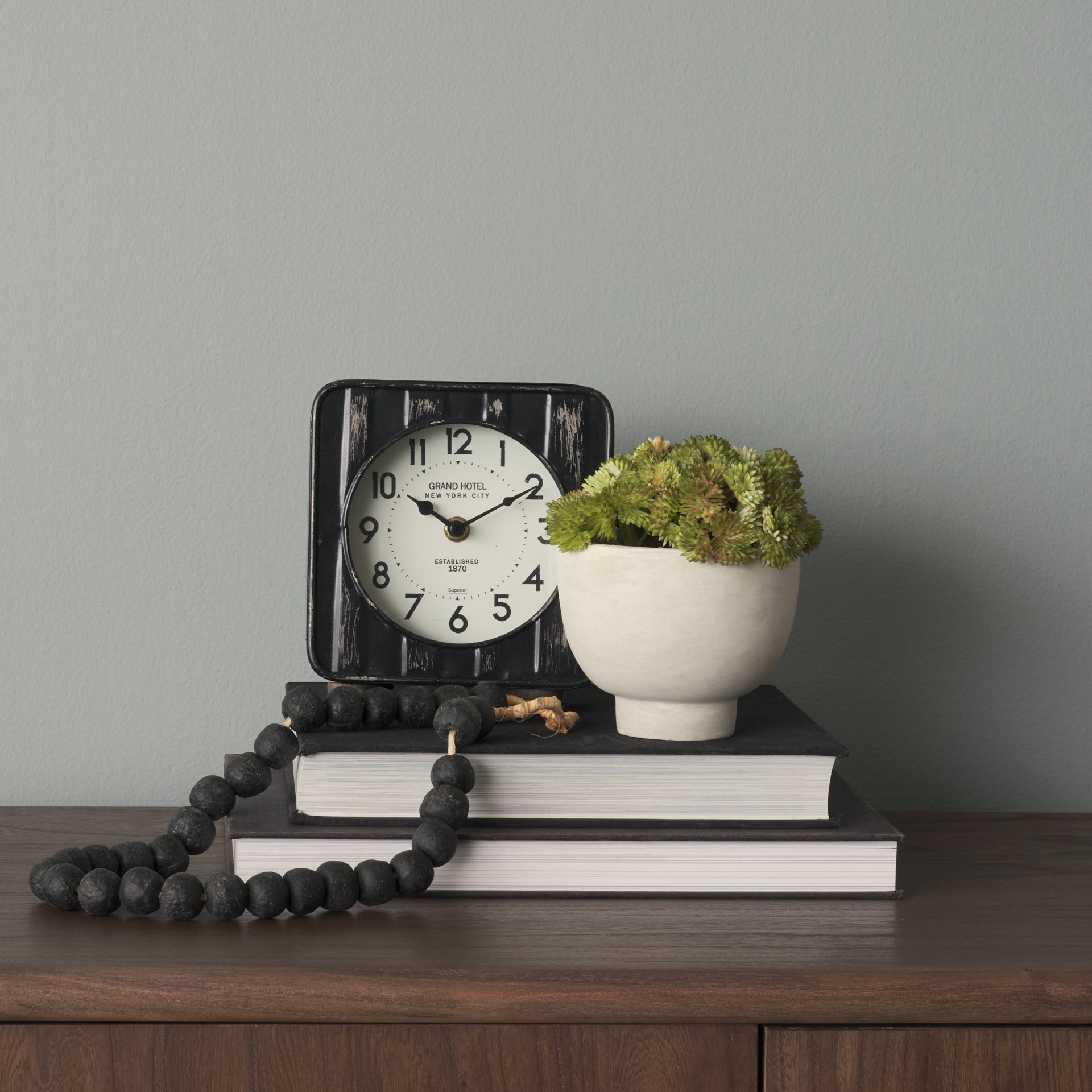 Karl Table Clock