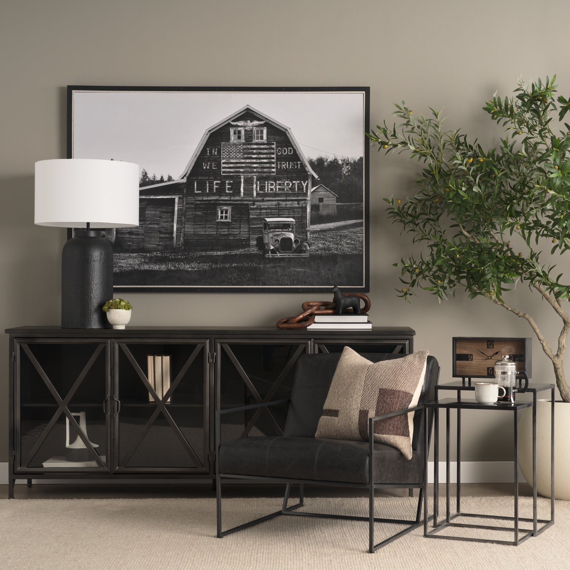 Leo Table Lamp
