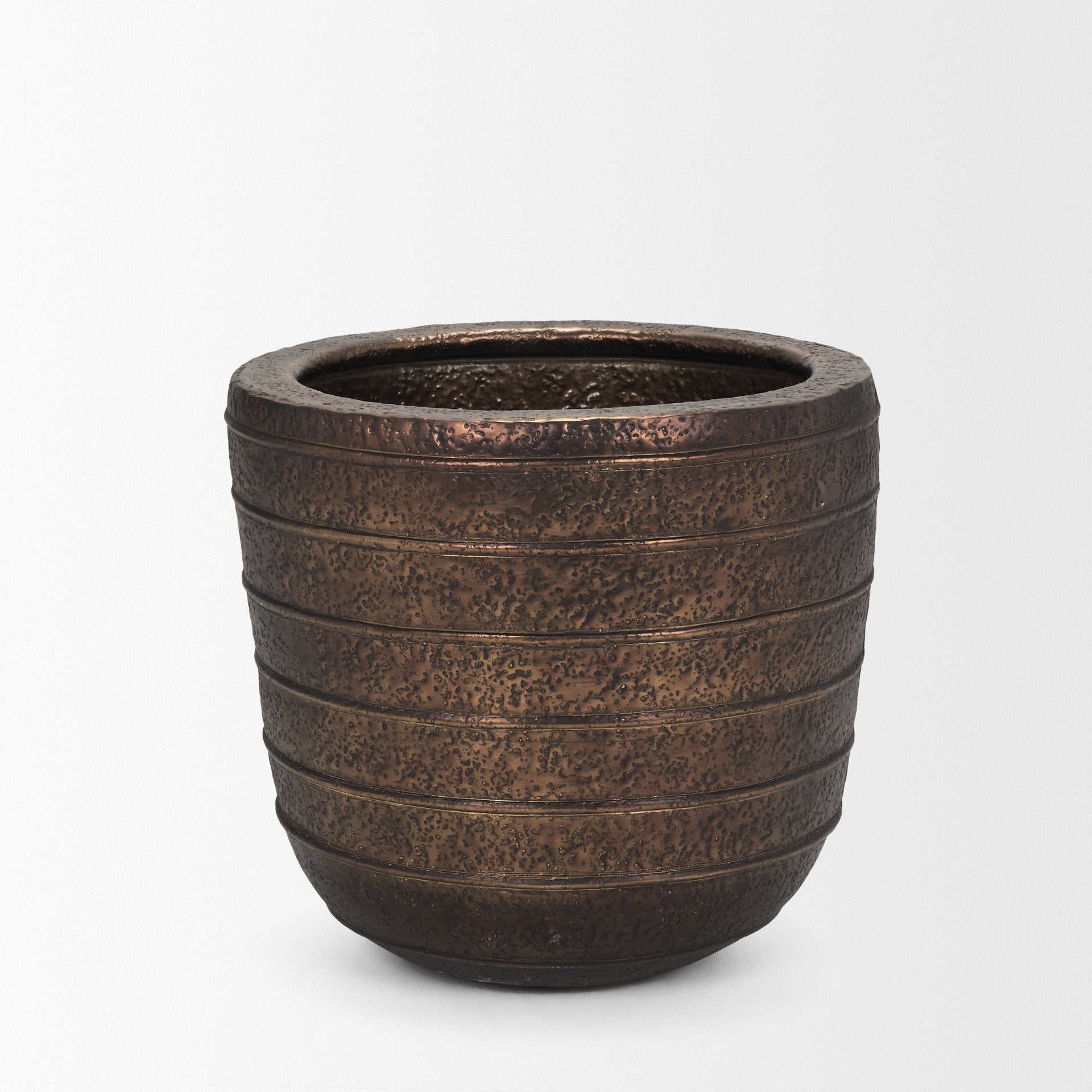 Aivana Vase
