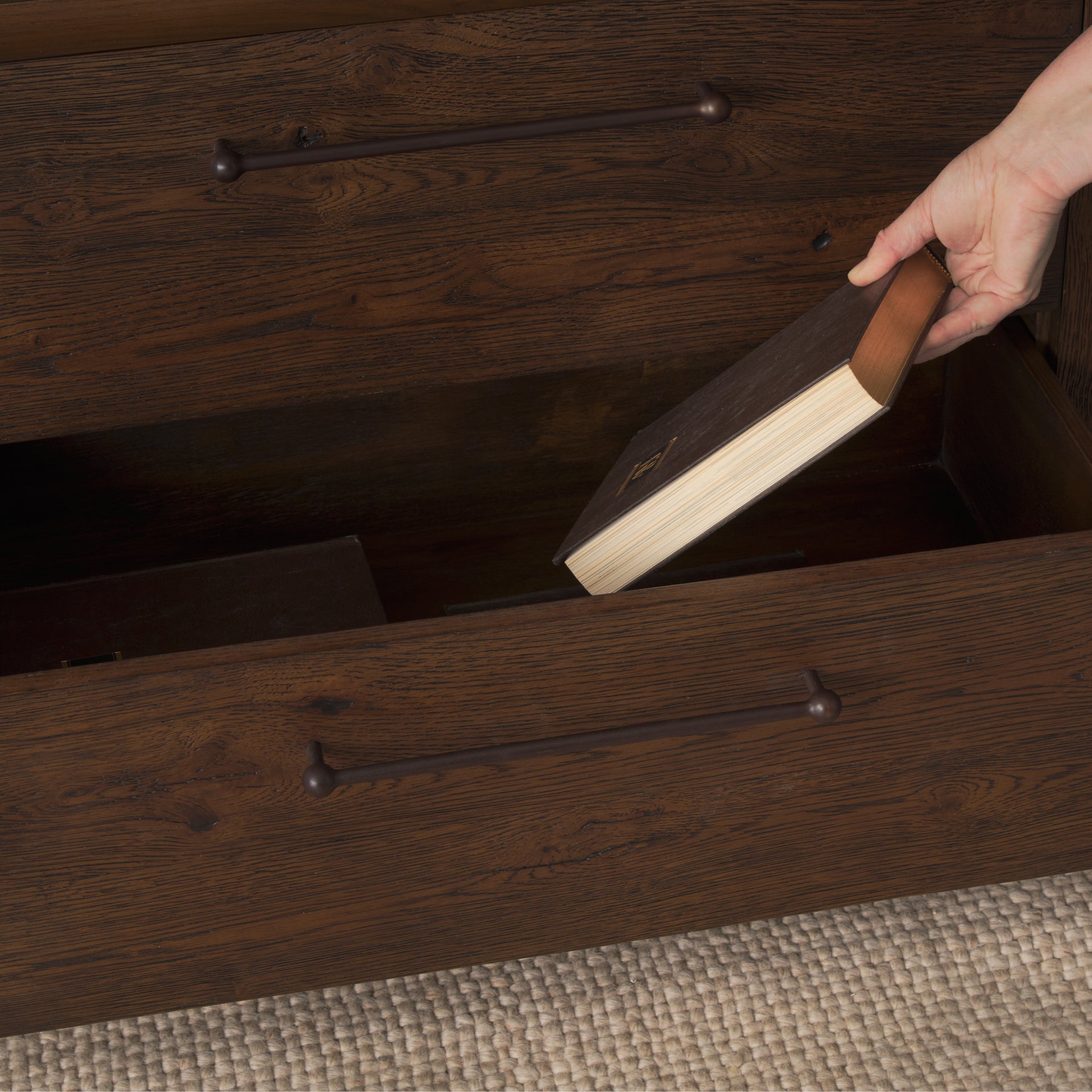 Belford Media Console