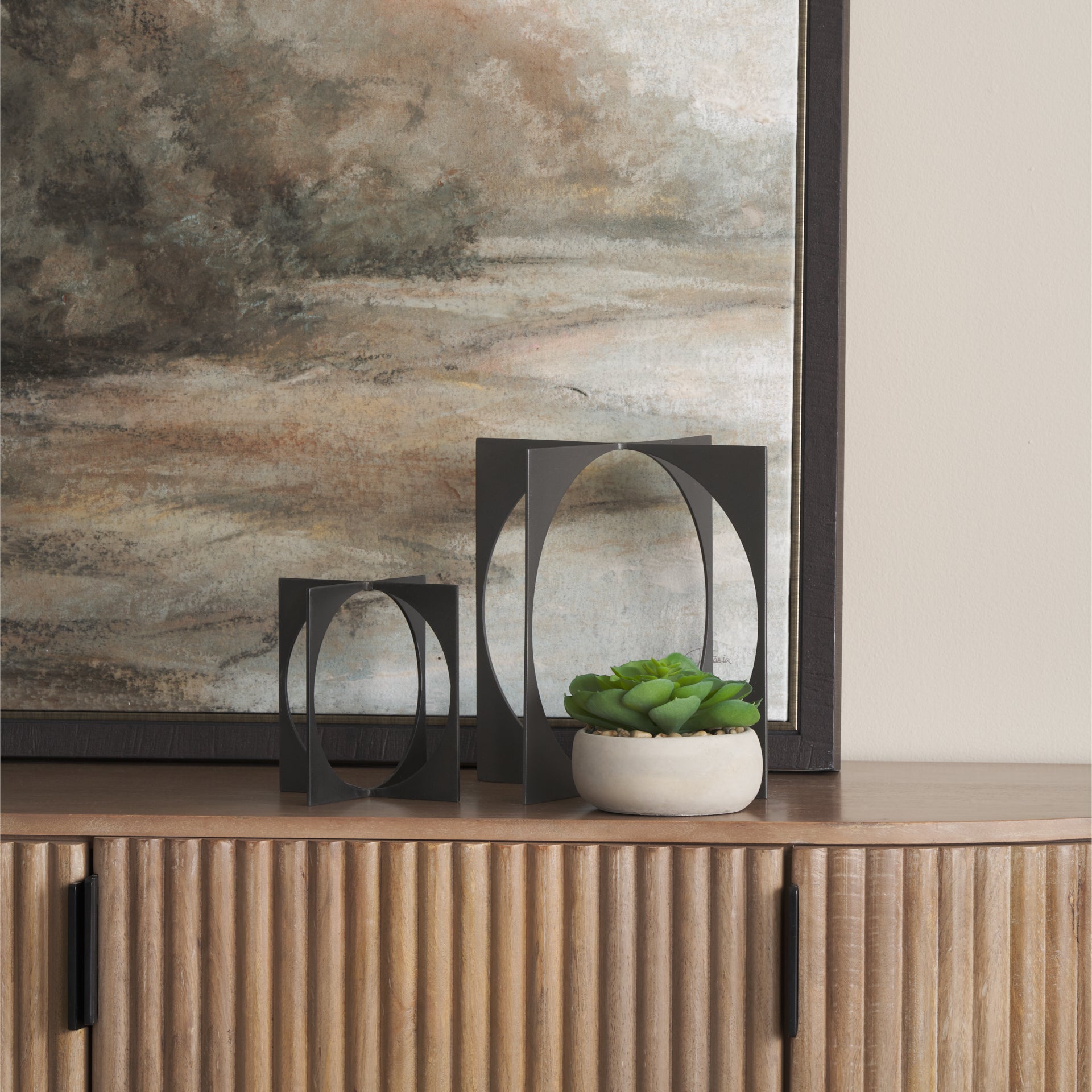 Lima Gunmetal Gray Object