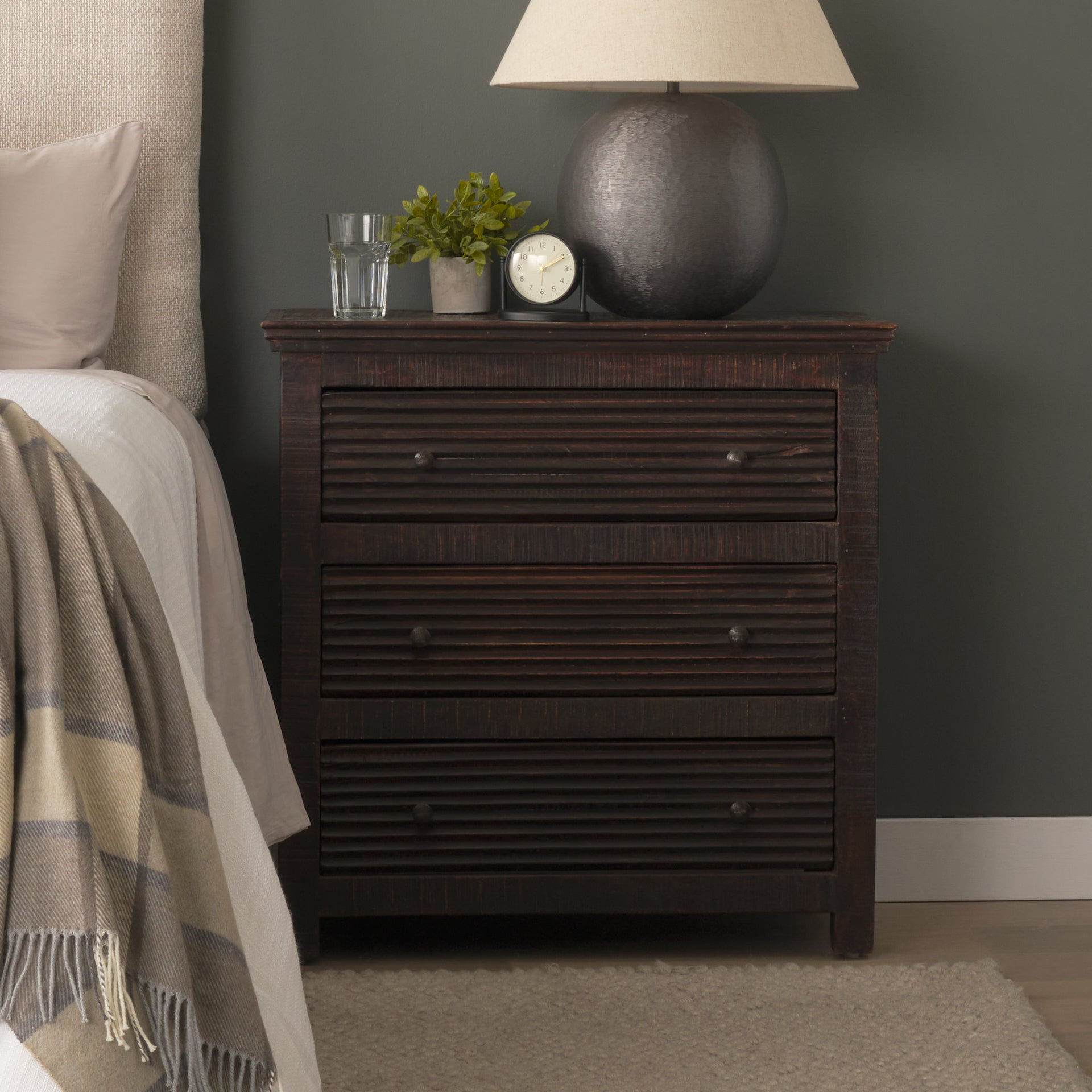 Rhett Accent Cabinet