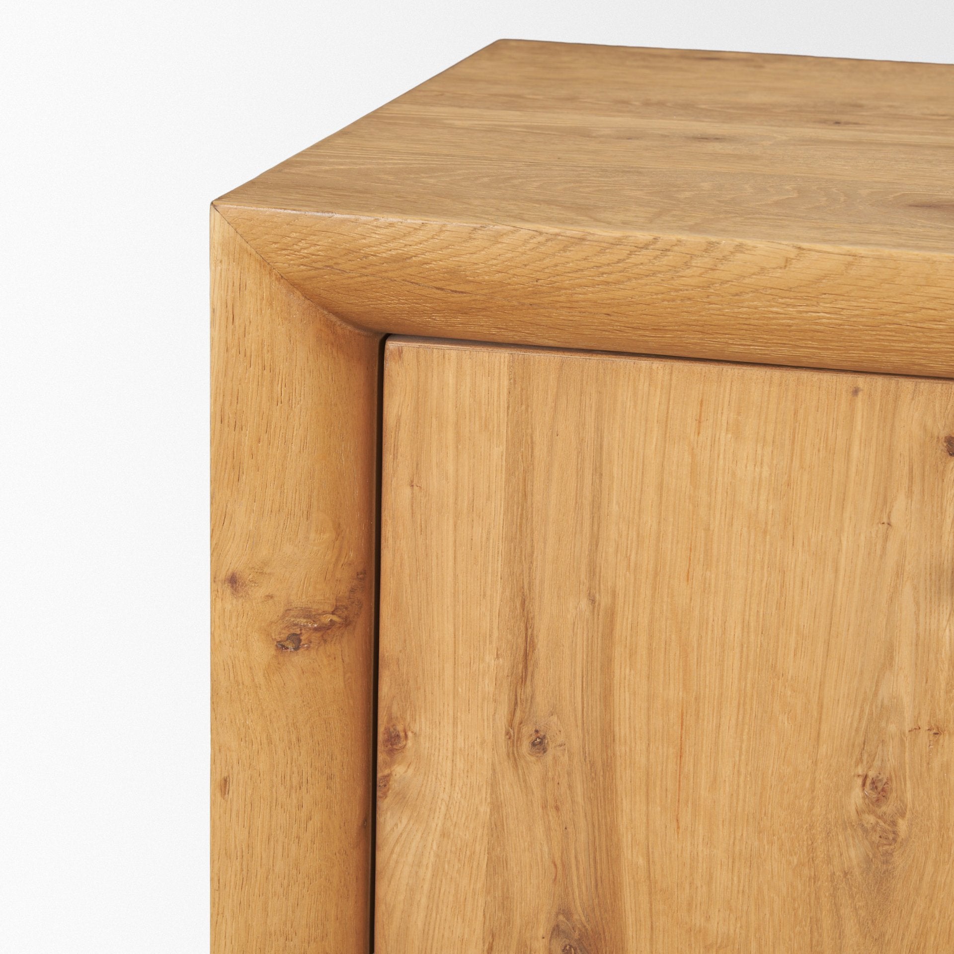 Belford Media Console