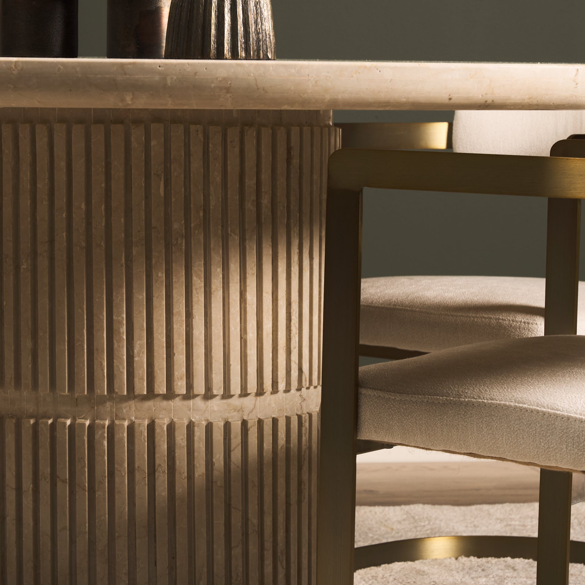 Sorrano 59" Dining Table