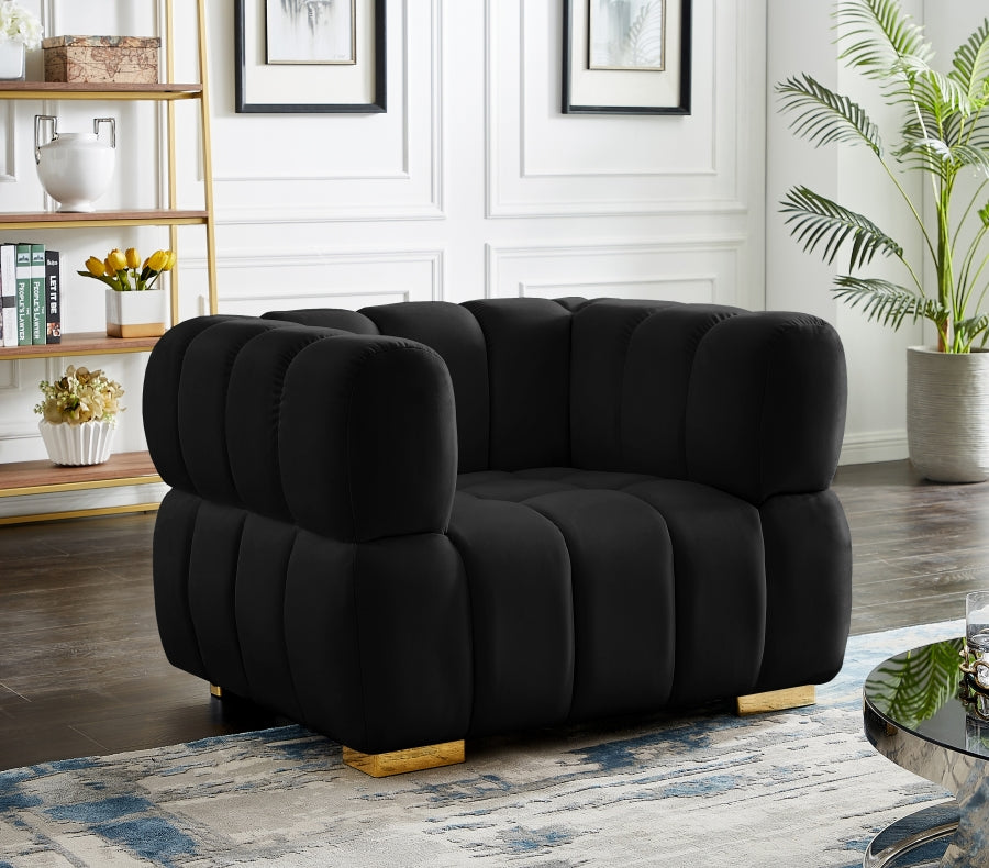 Gwen Velvet Upholstered Chair