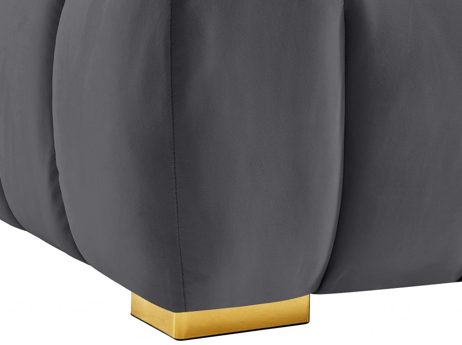 Gwen Velvet Upholstered Chair