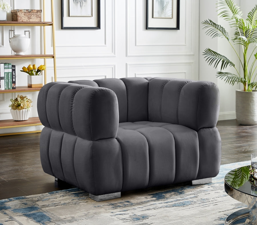 Gwen Velvet Upholstered Chair