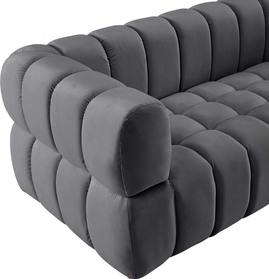 Gwen Velvet Upholstered Chair