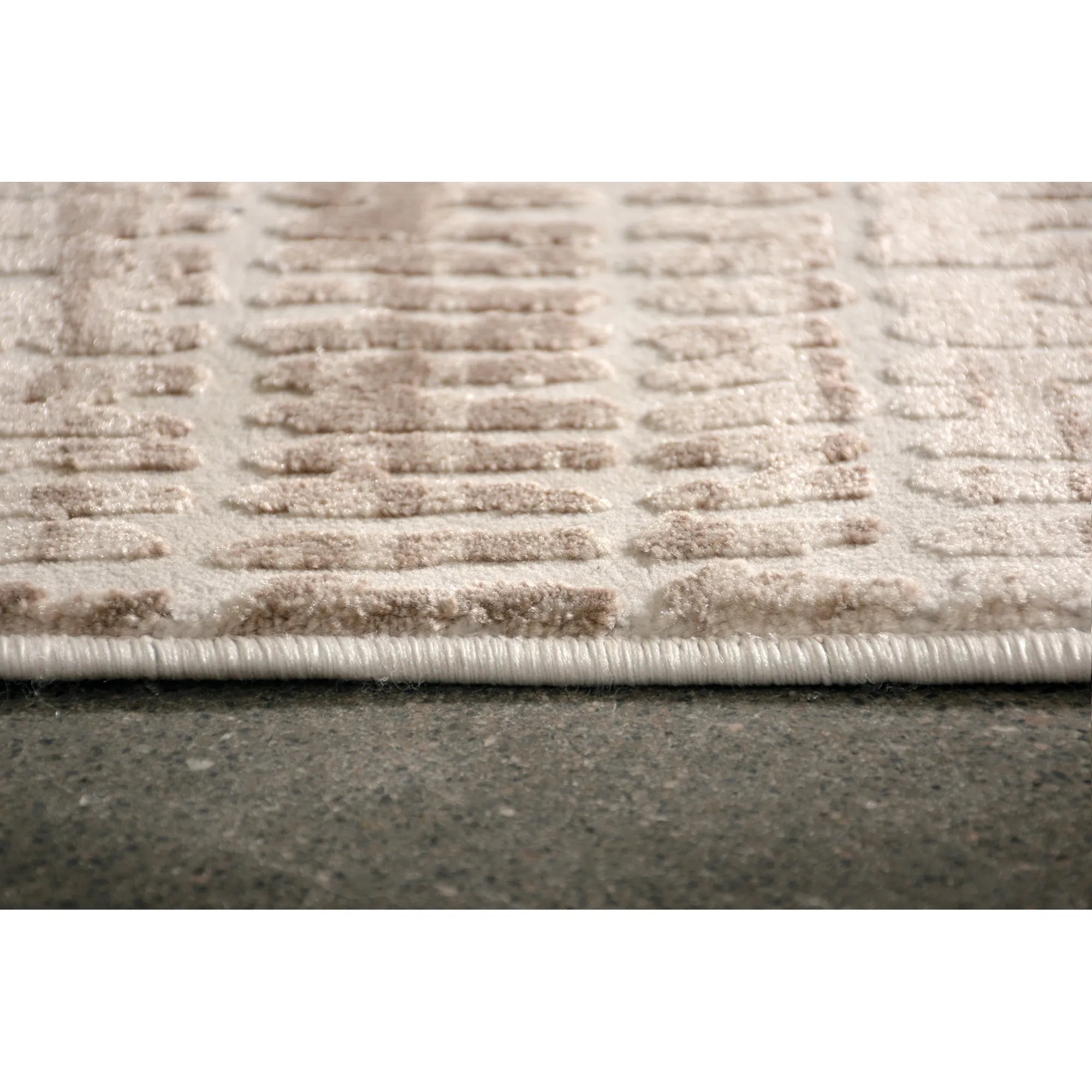 Ariella Power loomed Rug