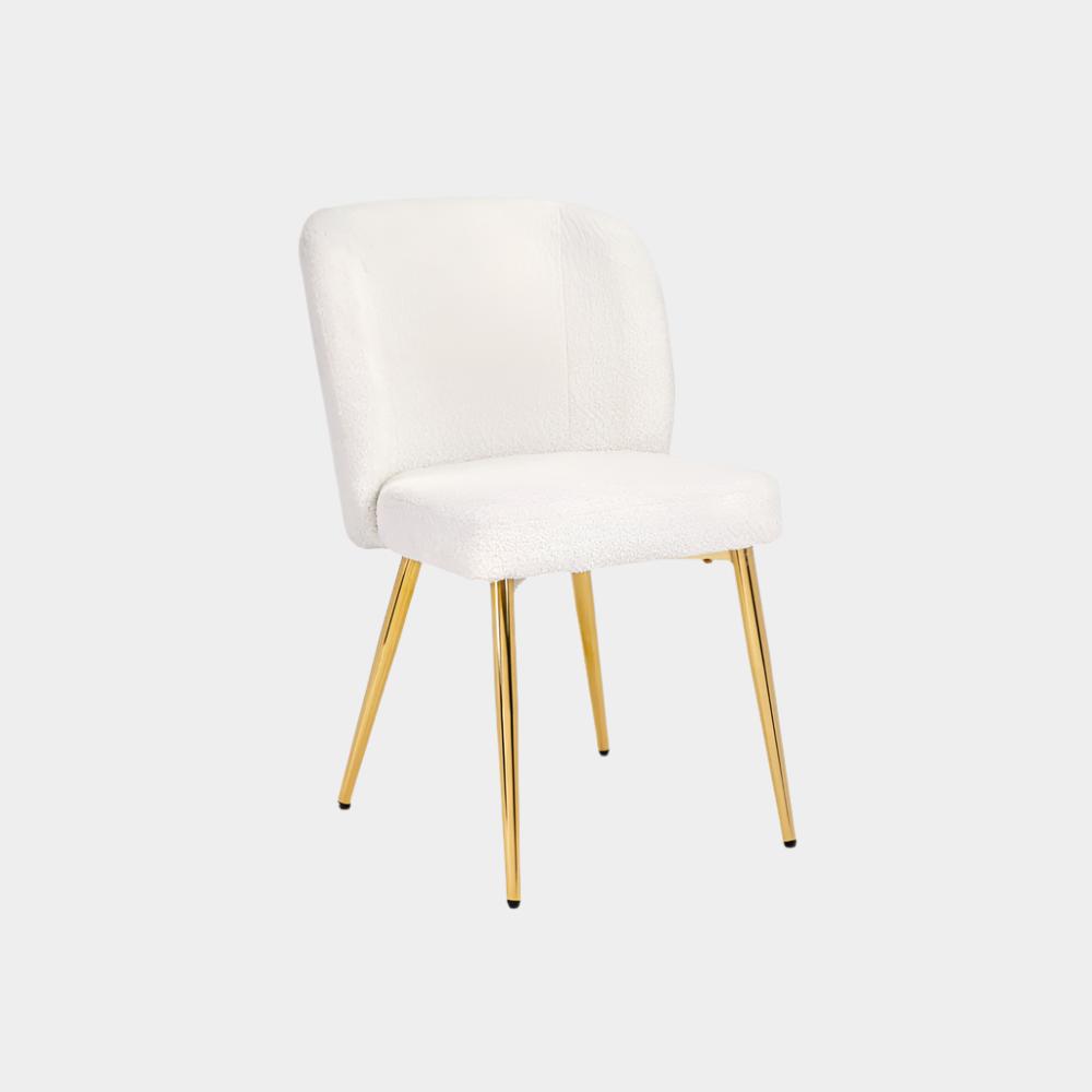 Chaise de salle à manger Fortina en fourrure blanche avec pieds dorés
