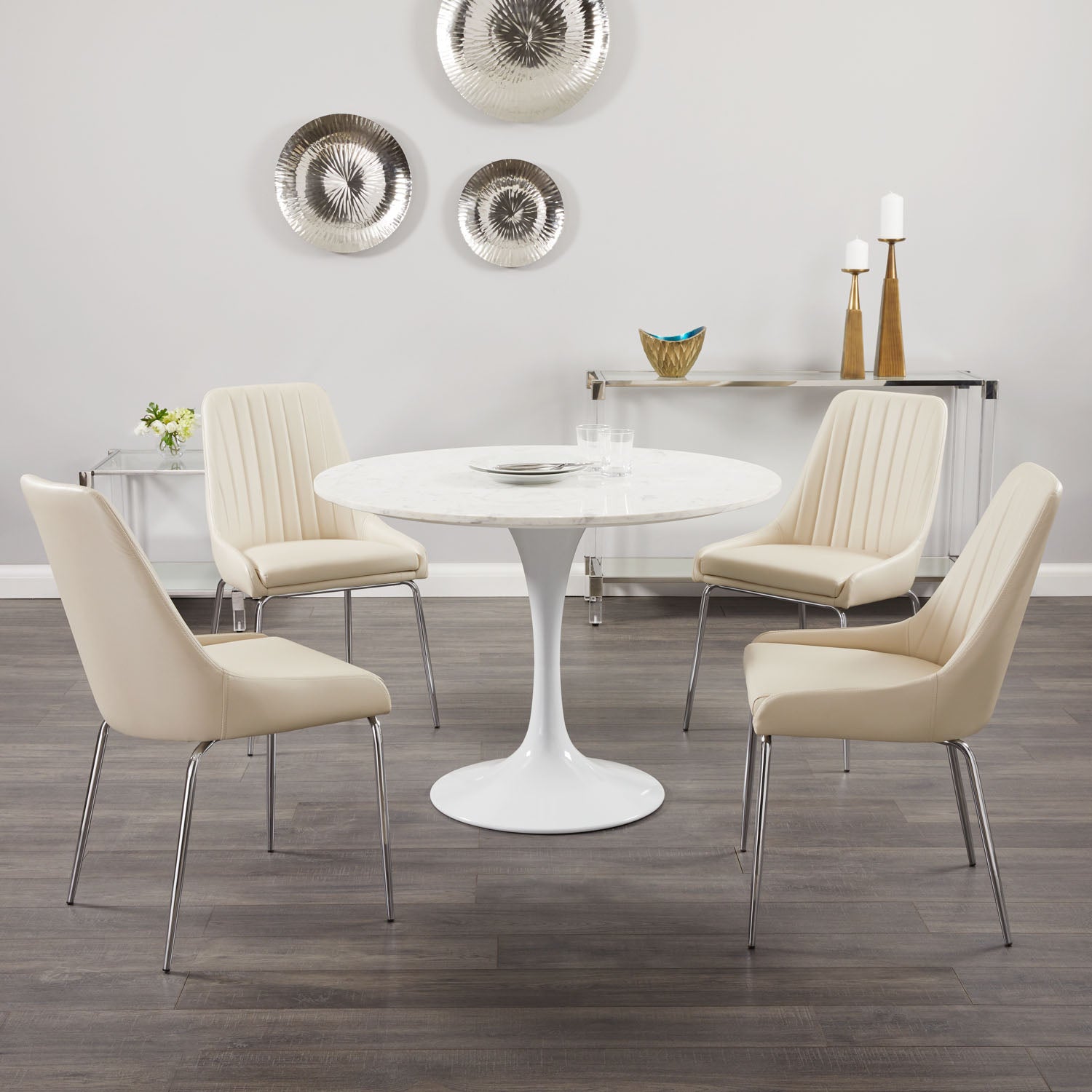 Silver Wall Plates