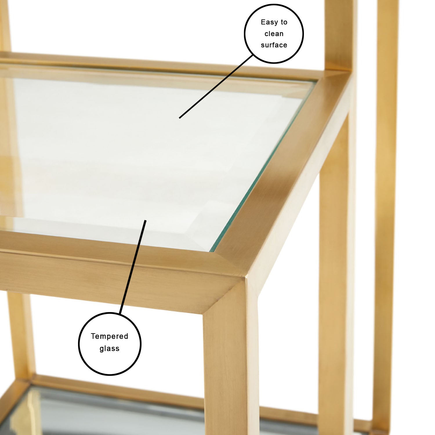 Table d'appoint dorée à plusieurs niveaux