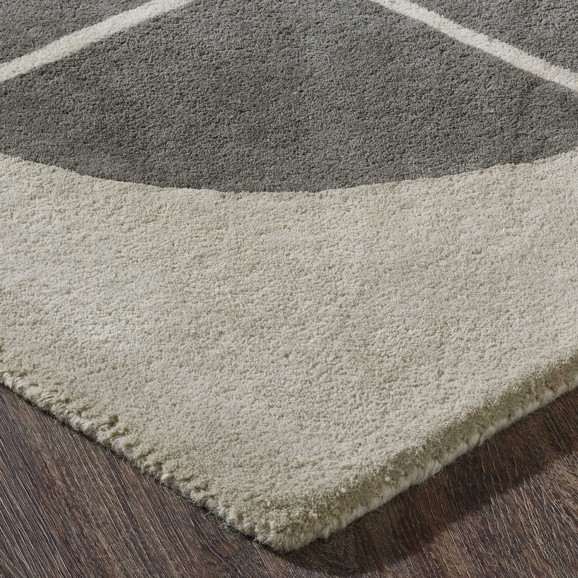 Perseverance Hand tufted Rug